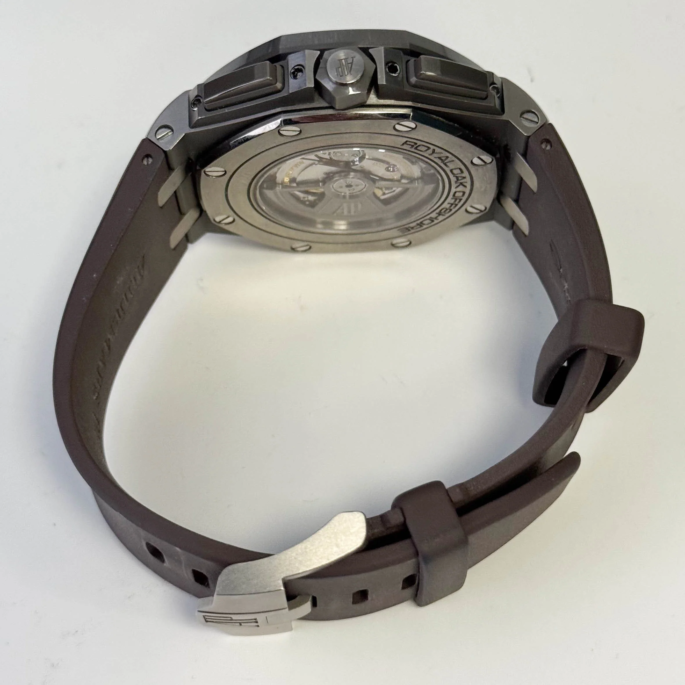Audemars Piguet Offshore 44mm Grey Dial Watch Ref# 26400IO.OO.A004CA.02 - Image 5