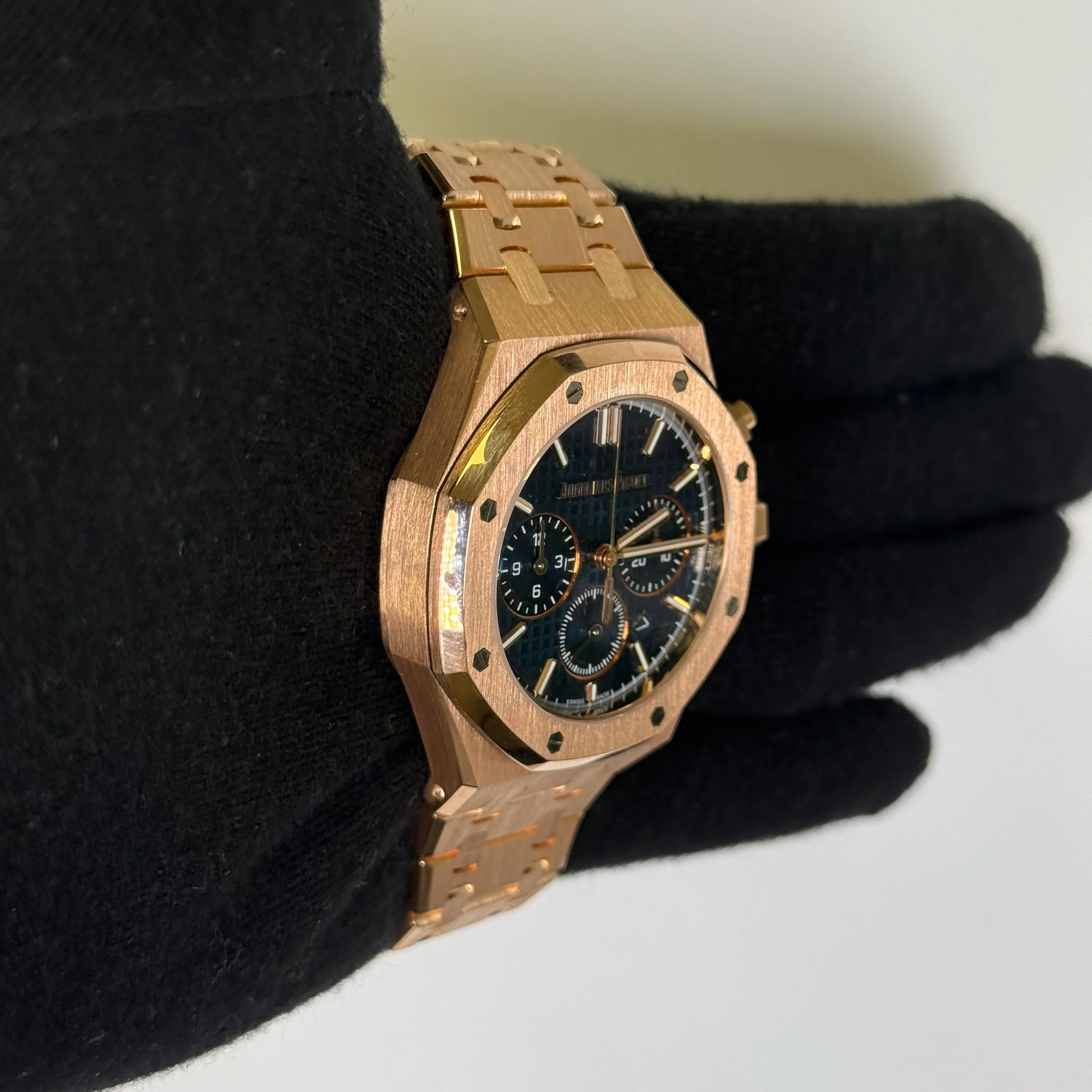 Audemars Piguet Royal Oak 38mm Blue Dial Ref# 26715OR.OO.1356OR.01 - Image 3