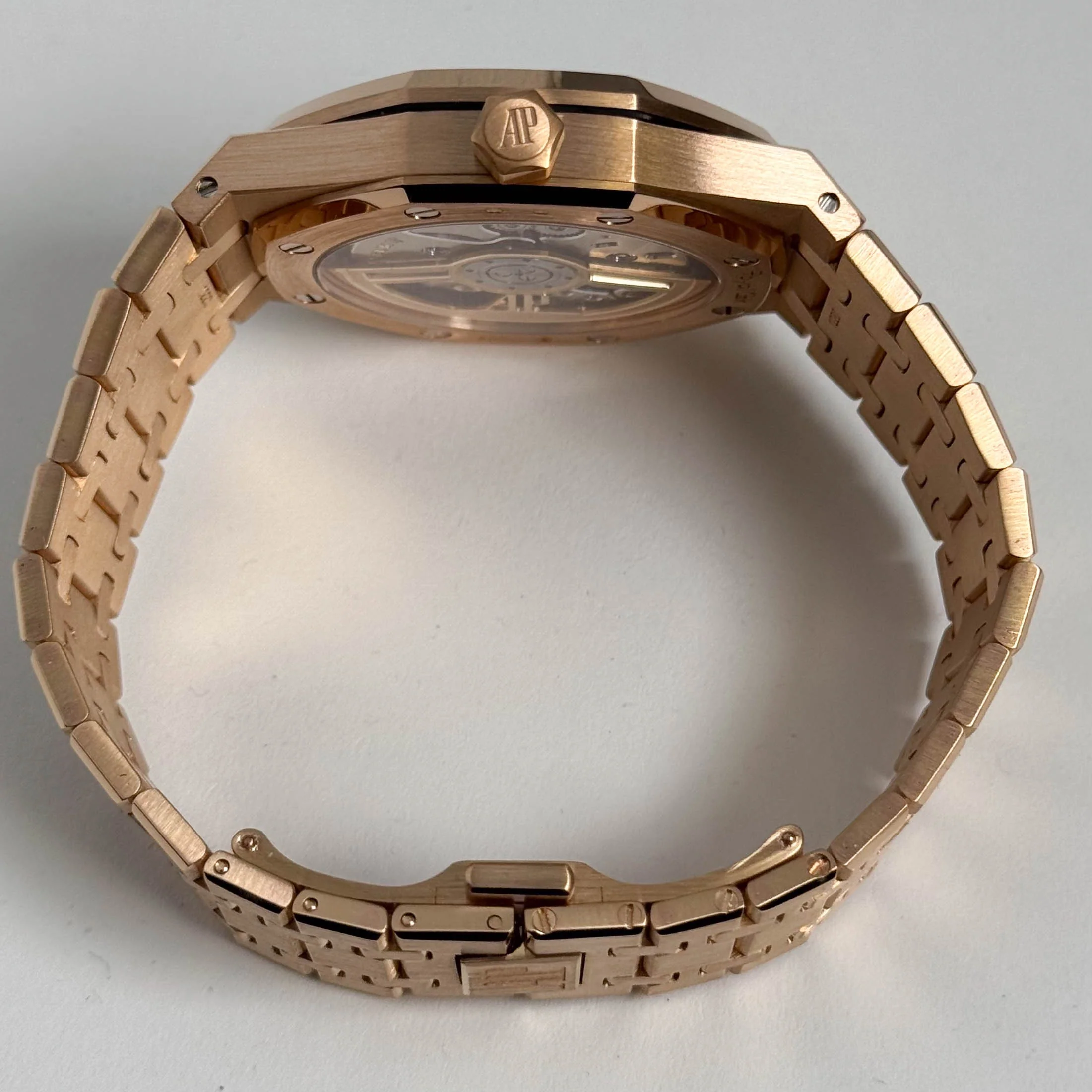 Audemars Piguet Royal Oak 41mm Black Dial Watch Ref# 15500OR.OO.1220OR.01 - Image 5