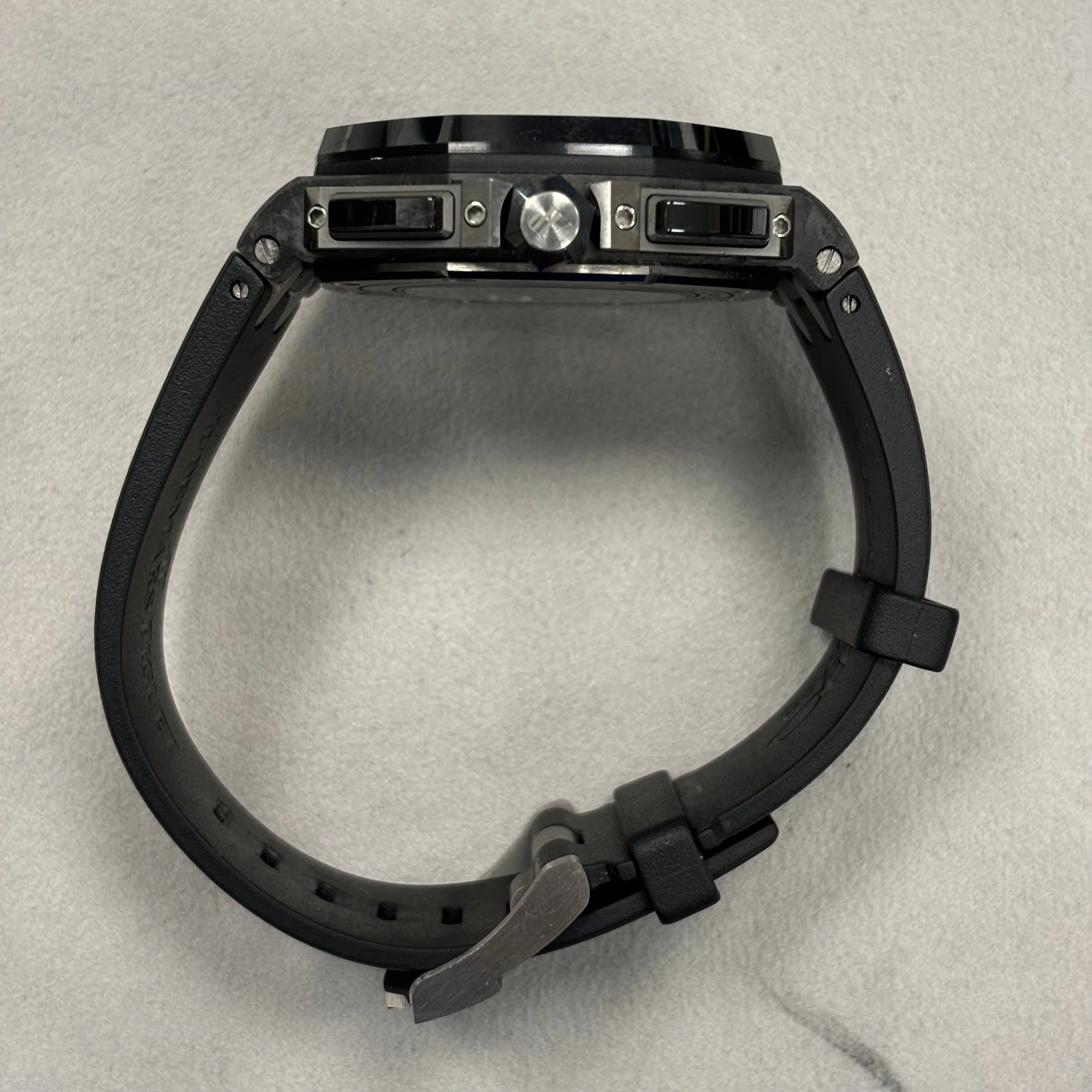 Audemars Piguet Royal Oak Offshore 44mm Black Dial Ref# 26400AU.OO.A002CA.01 - Image 4