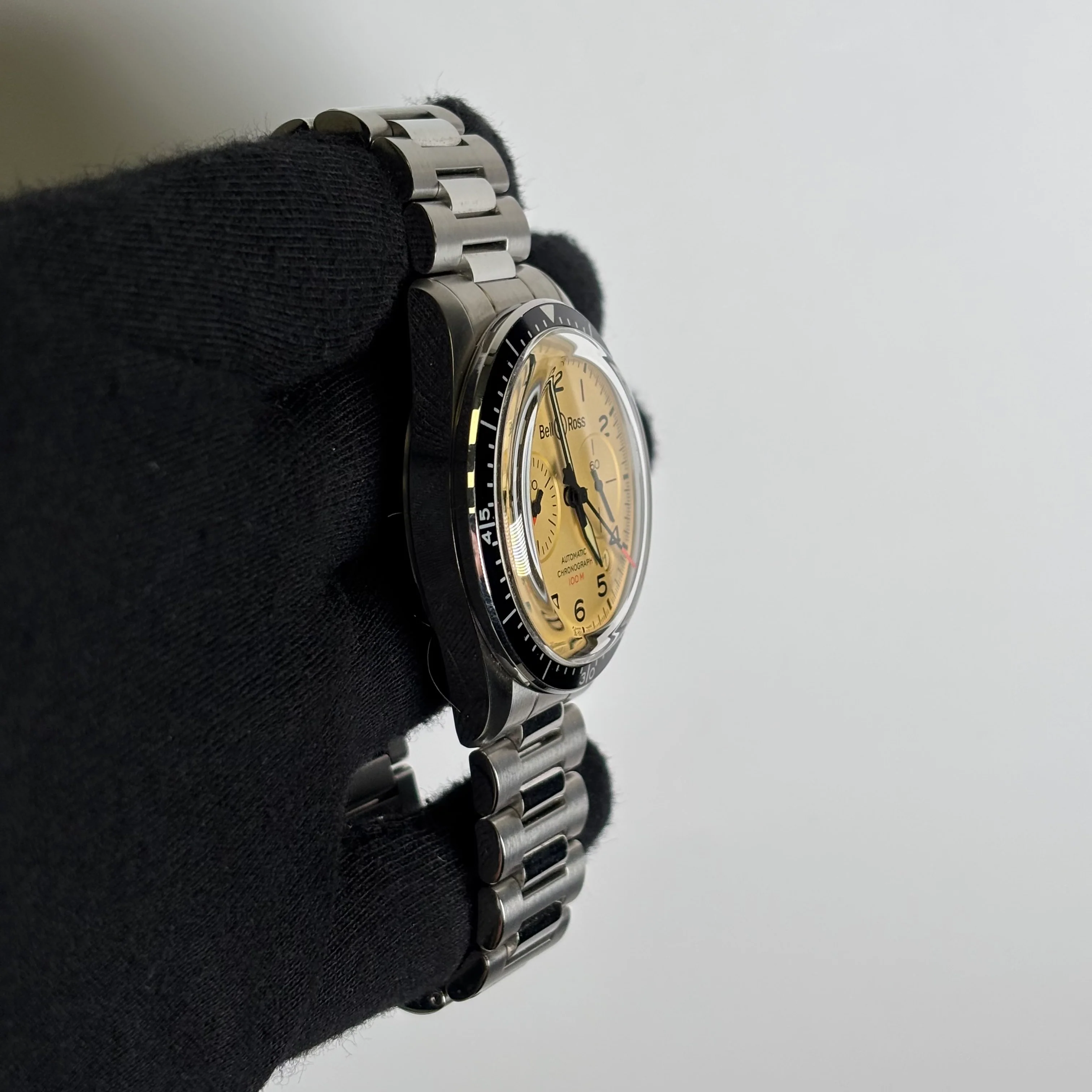 Bell & Ross BRV2-94 41mm Black Dial Watch Ref# BRV2-94 - Image 3