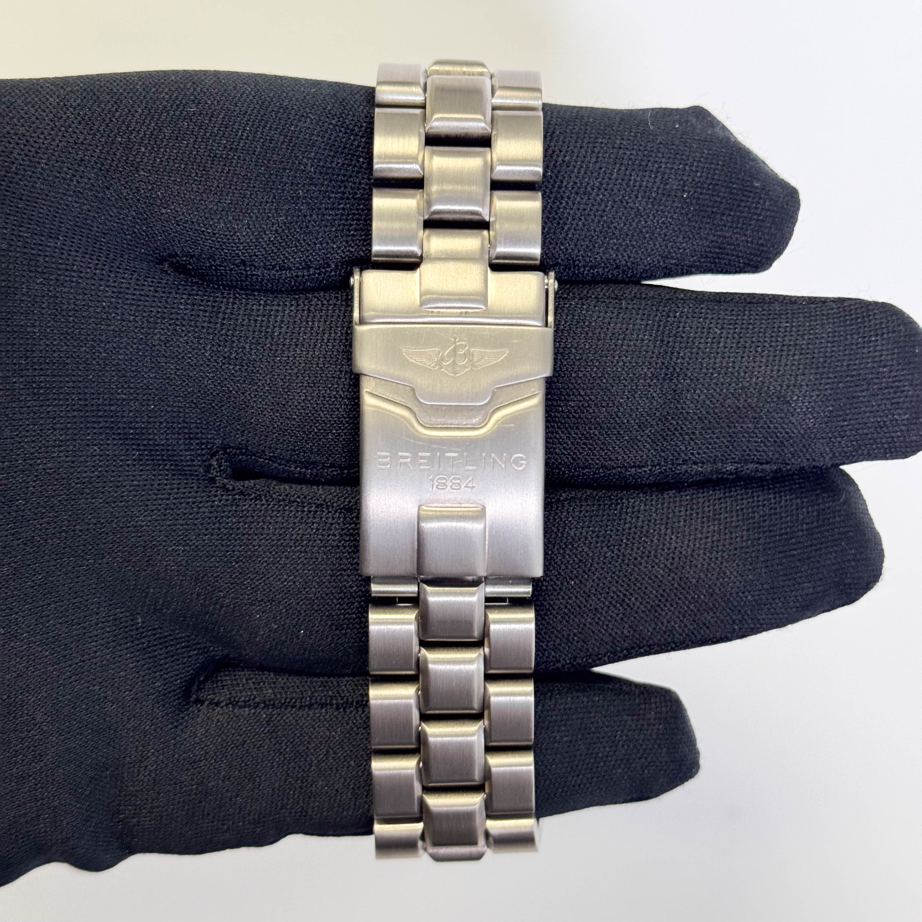 Breiting Avenger 44mm Black Dial Watch Ref# E13360 - Image 4