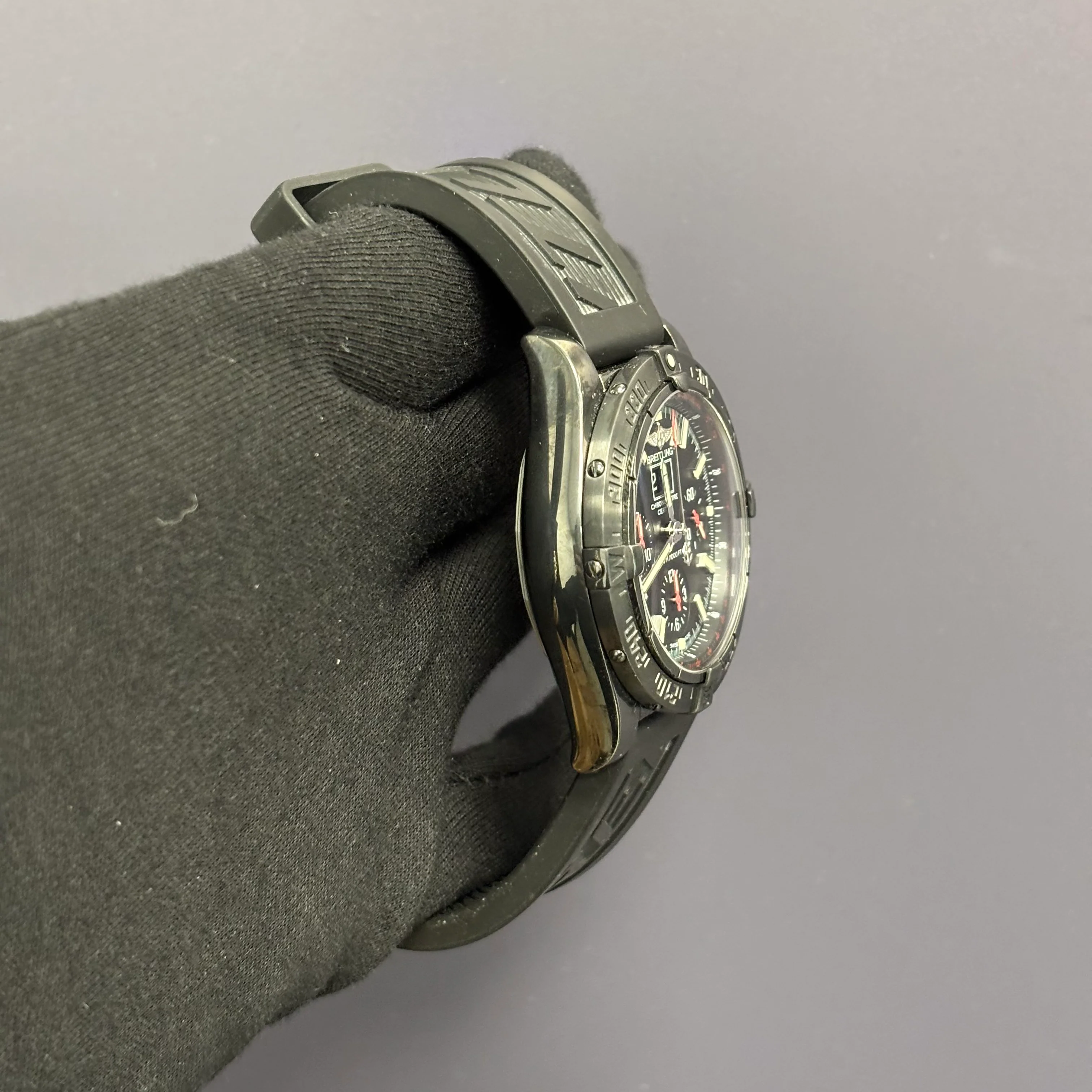 Breitling Blackbird 44mm Black Dial Watch Ref# M44359 - Image 3