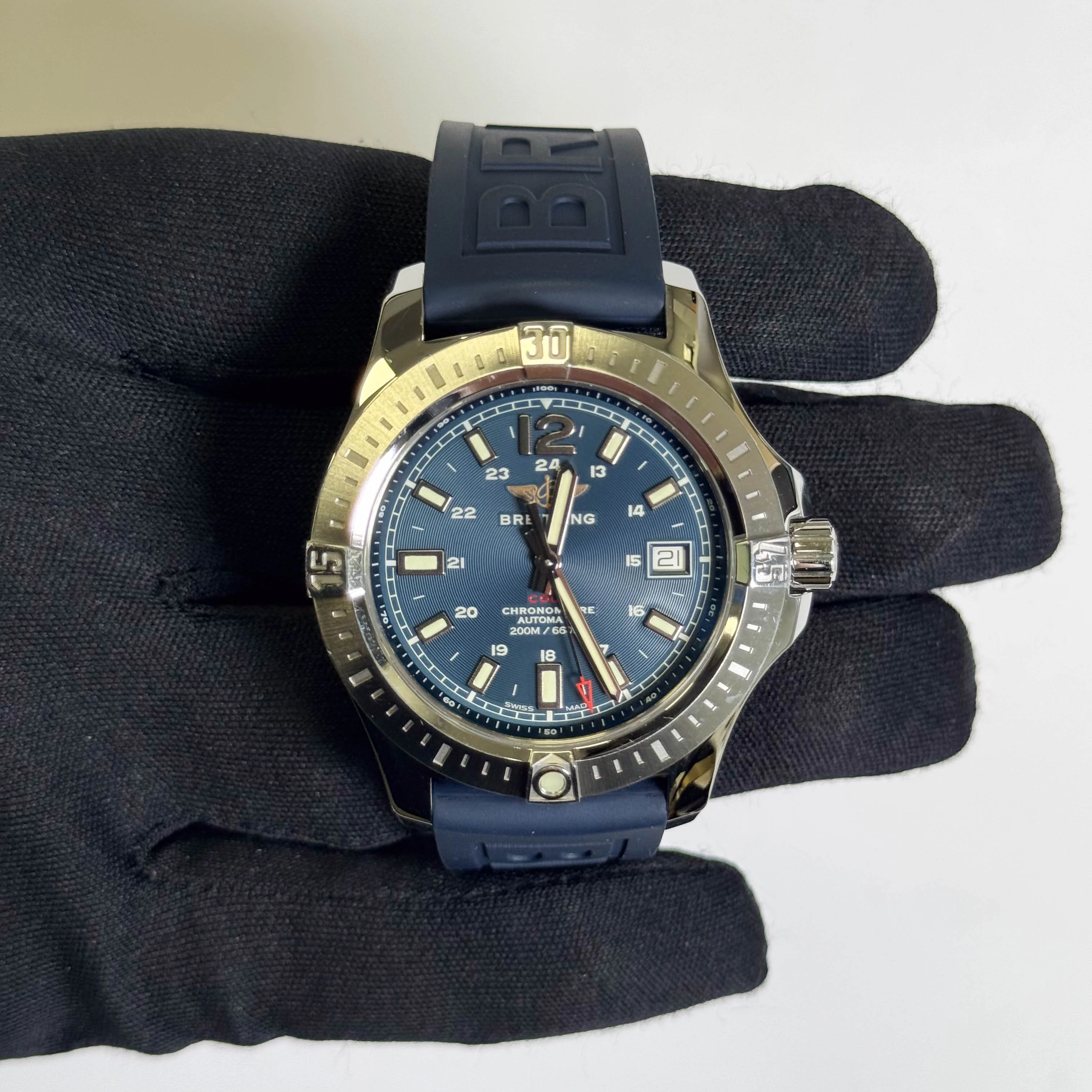 Breitling Colt Stainless Steel 41mm Blue Dial Watch Ref# A17313 - Image 2