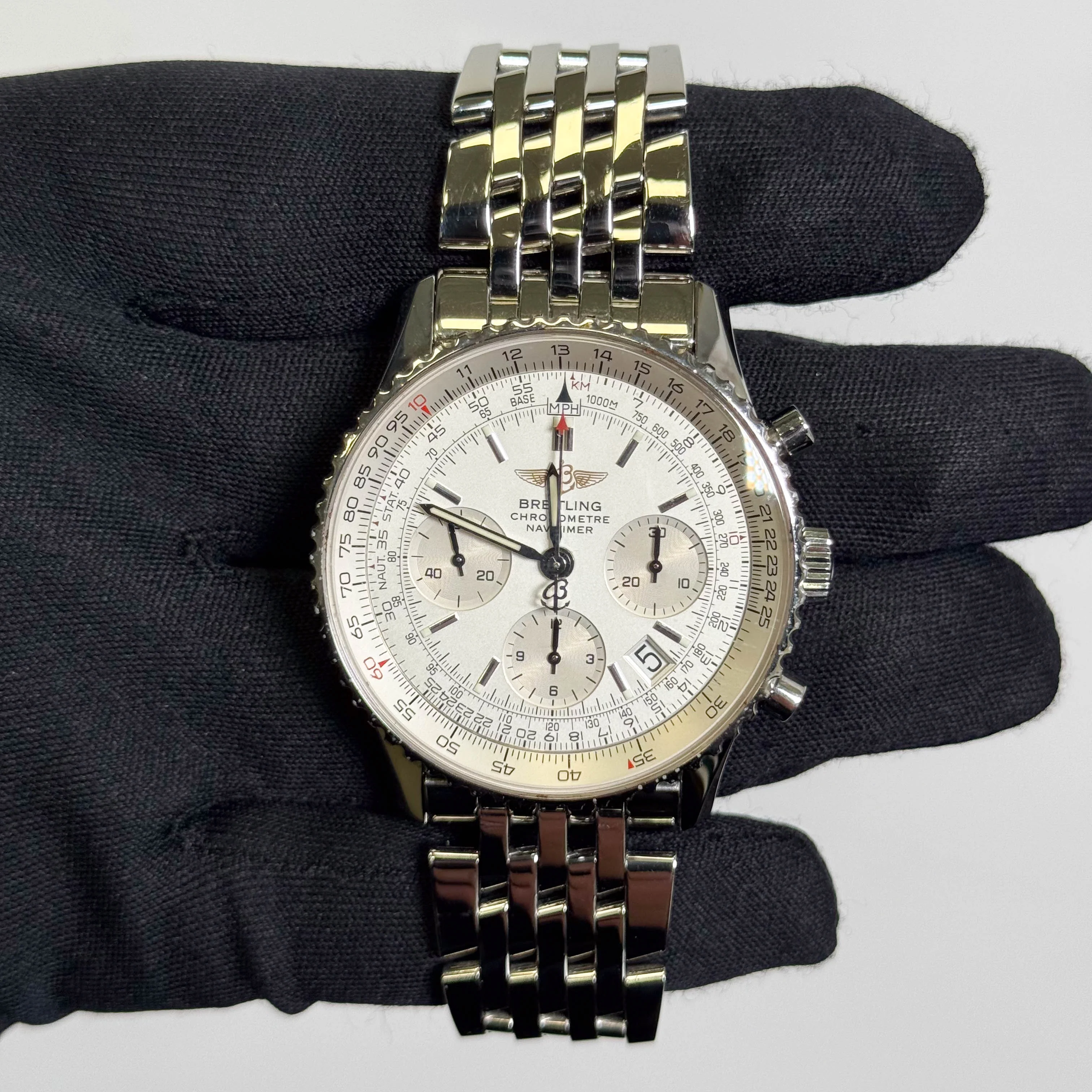 Breitling Navitimer Stainless Steel 42mm Silver Chronograph Dial Watch Ref# A23322 - Image 2