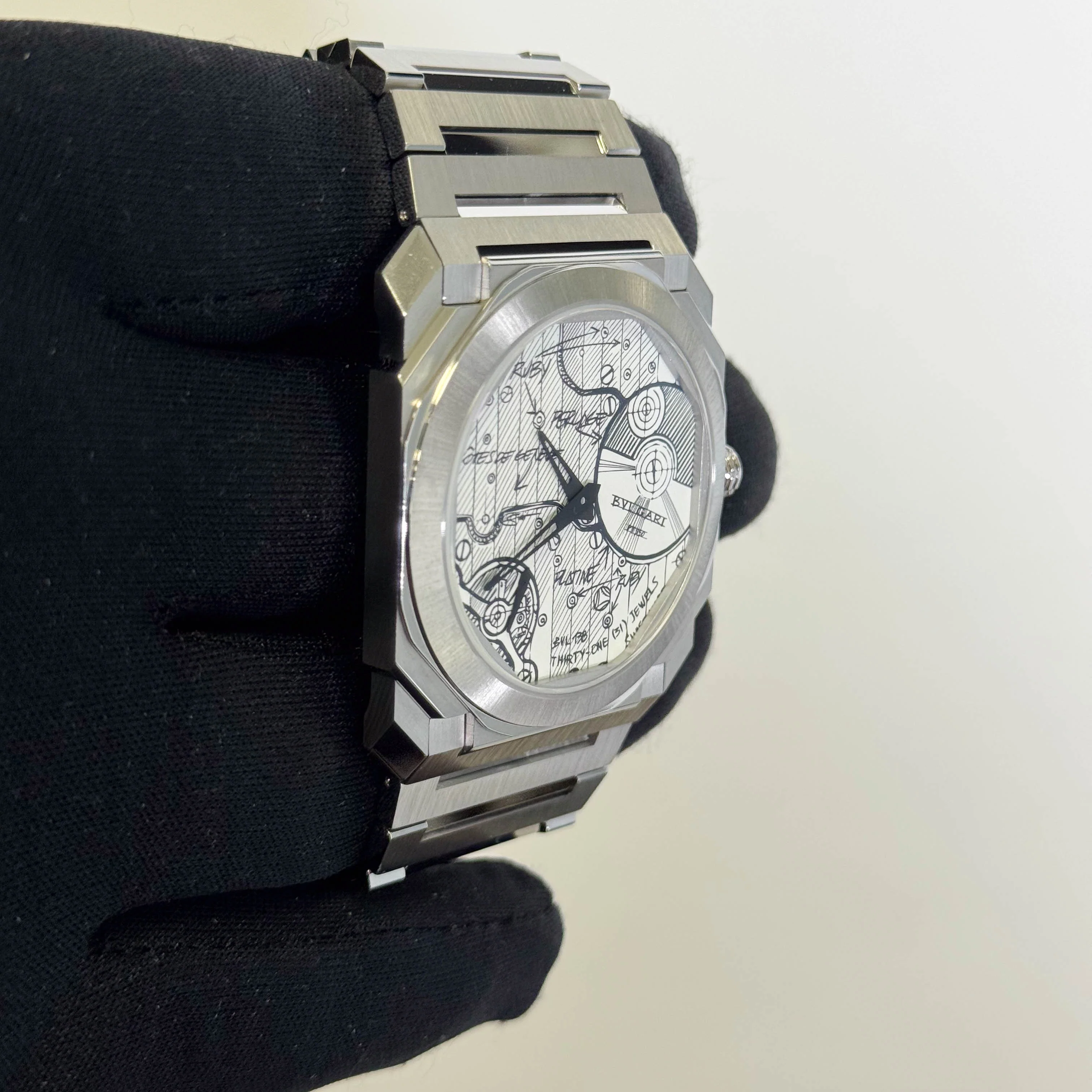 Bvlgari Octo Finissimo Sketch Stainless Steel 40mm Sketch Dial Watch Ref# 104163 - Image 3