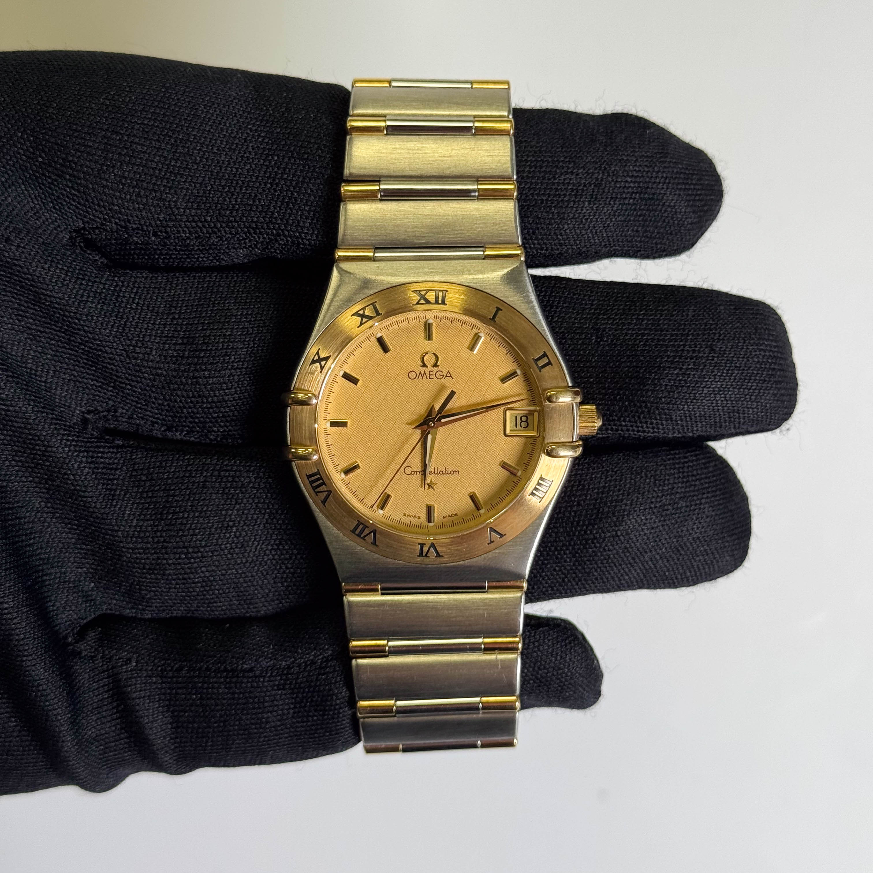 Cartier Constellation 33mm Champagne Dial Watch Ref# 1312.10.00 - Image 2