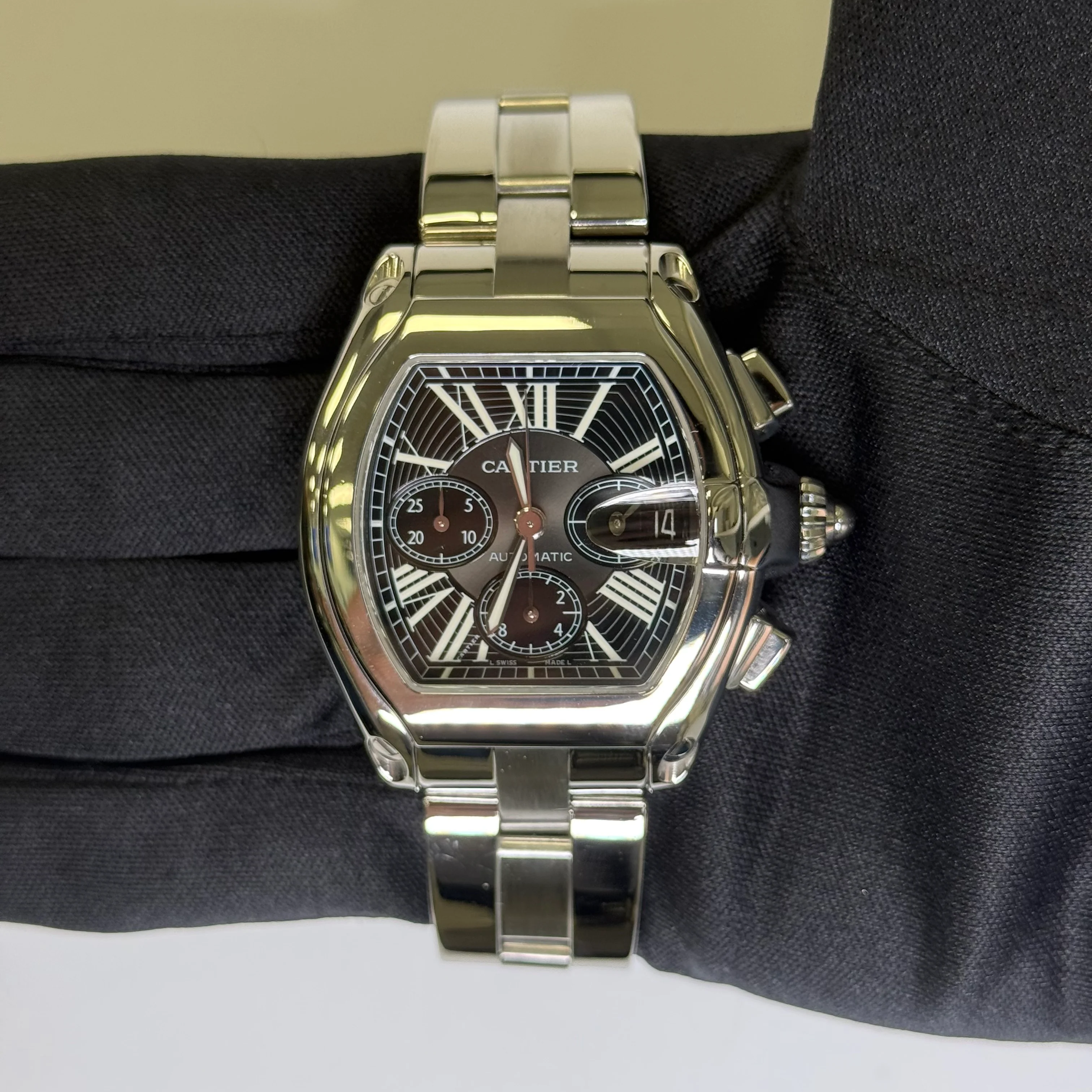 Cartier Roadster 43mm Black Dial Watch Ref# W62020X6 - Image 2