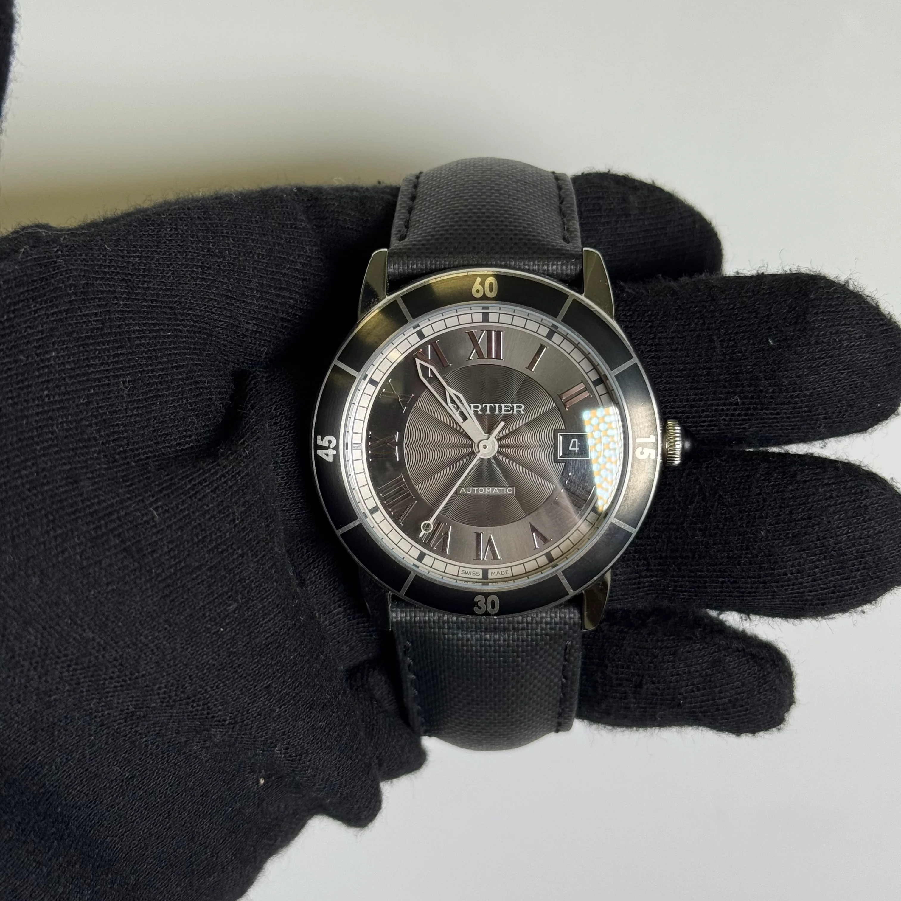Cartier Ronde 42mm Grey Dial Watch Ref# WSRN0003 - Image 2