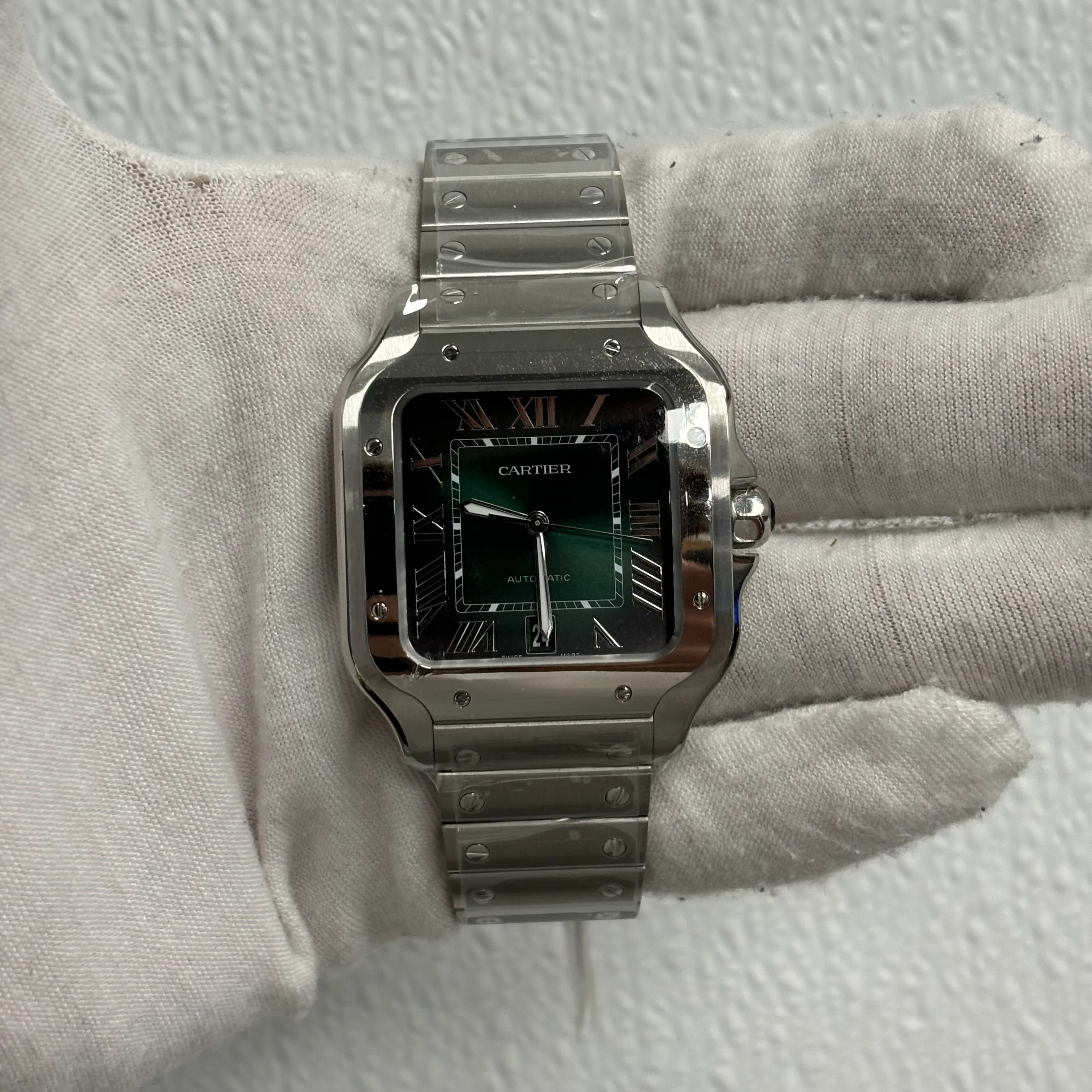 Cartier Santos 40mm Green Dial Ref# WSSA0062 - Image 2