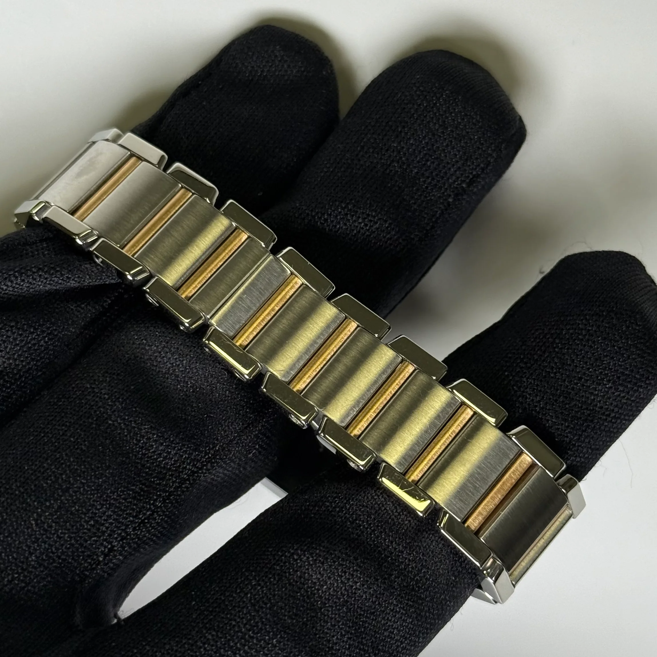 Cartier Tank 20mm Pink Mother of Pearl Dial Watch Ref# W51027Q4 - Image 4