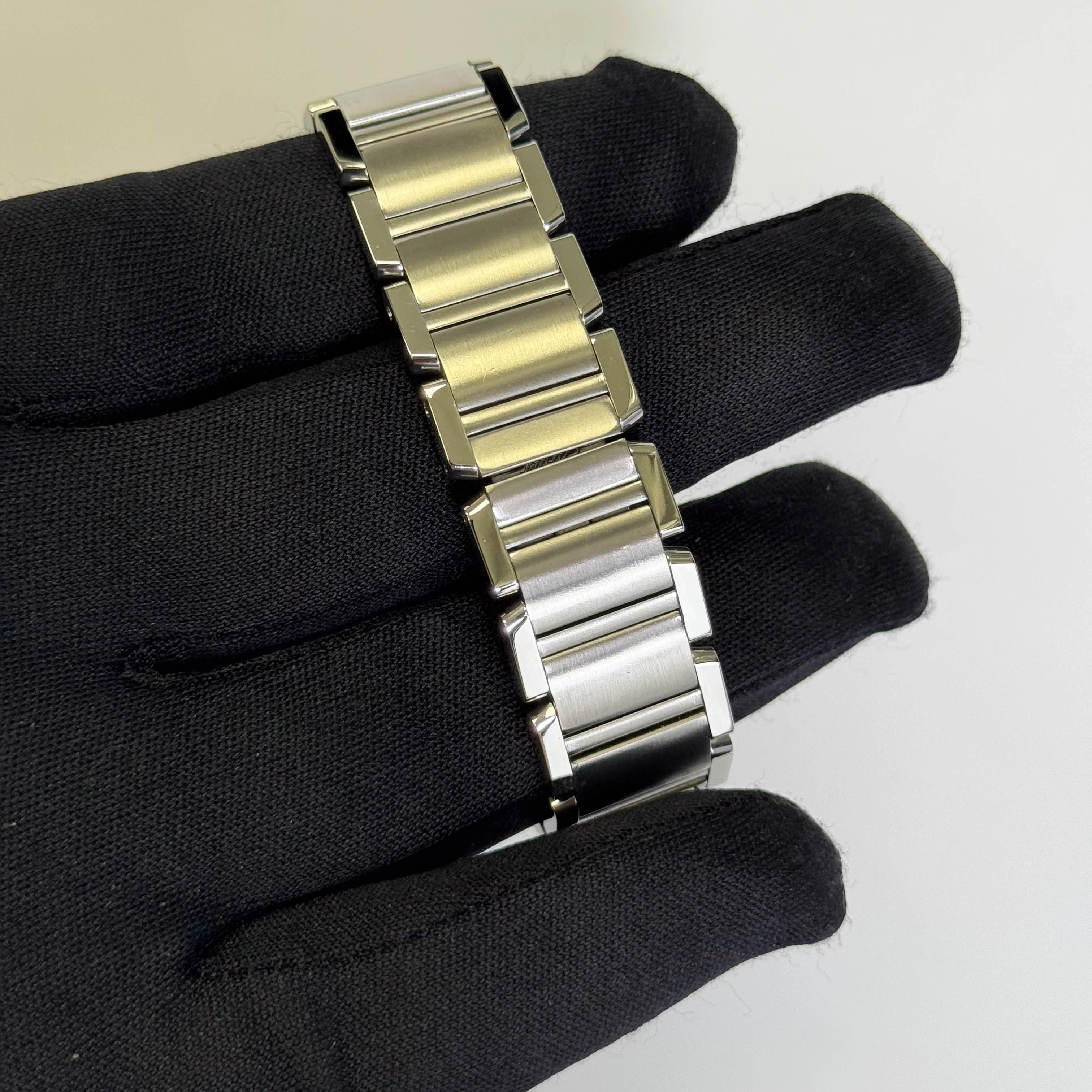 Cartier Tank 25mm White Dial Watch Ref# W51011Q3 - Image 4