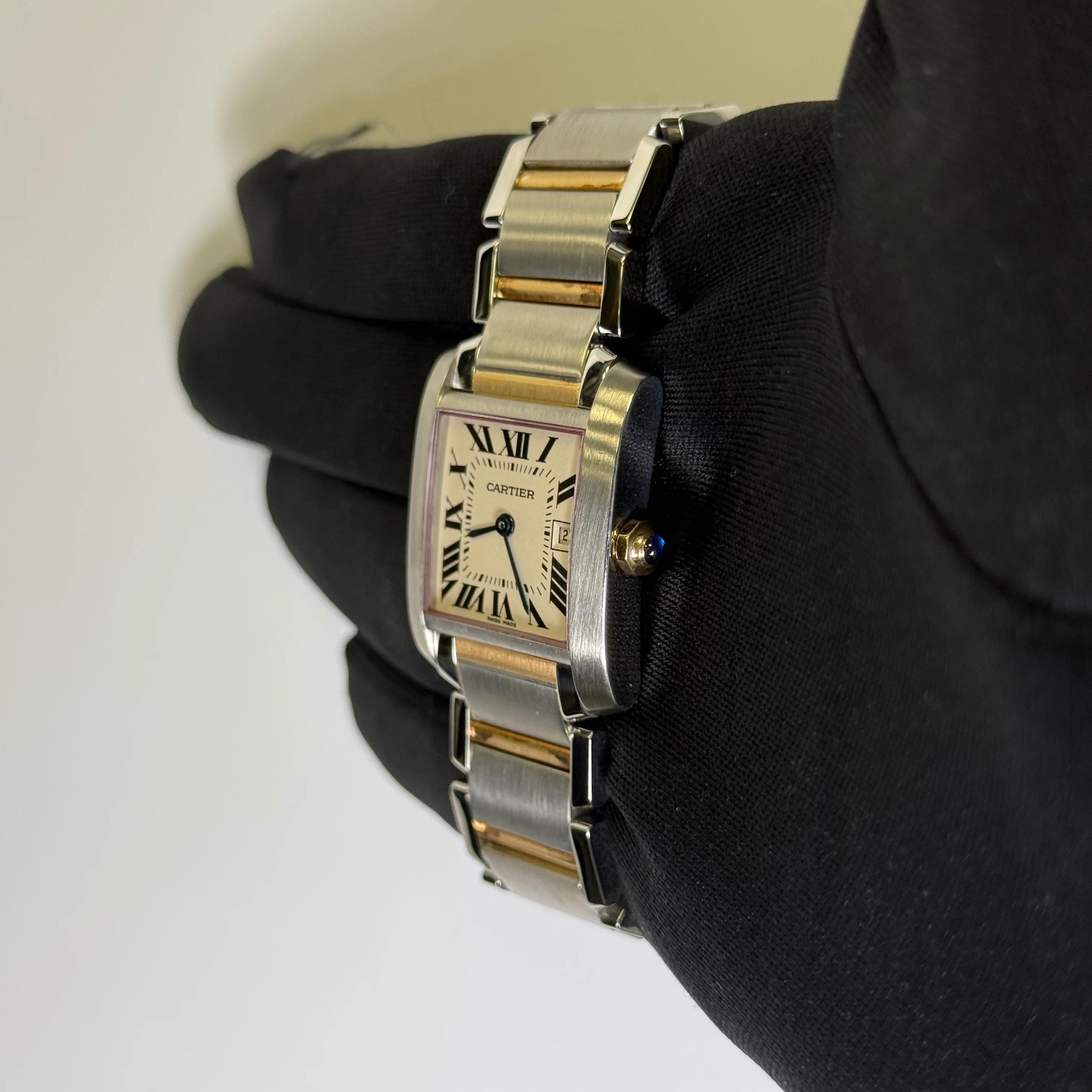Cartier Tank 25mm White Dial Watch Ref# W51012Q4 - Image 3
