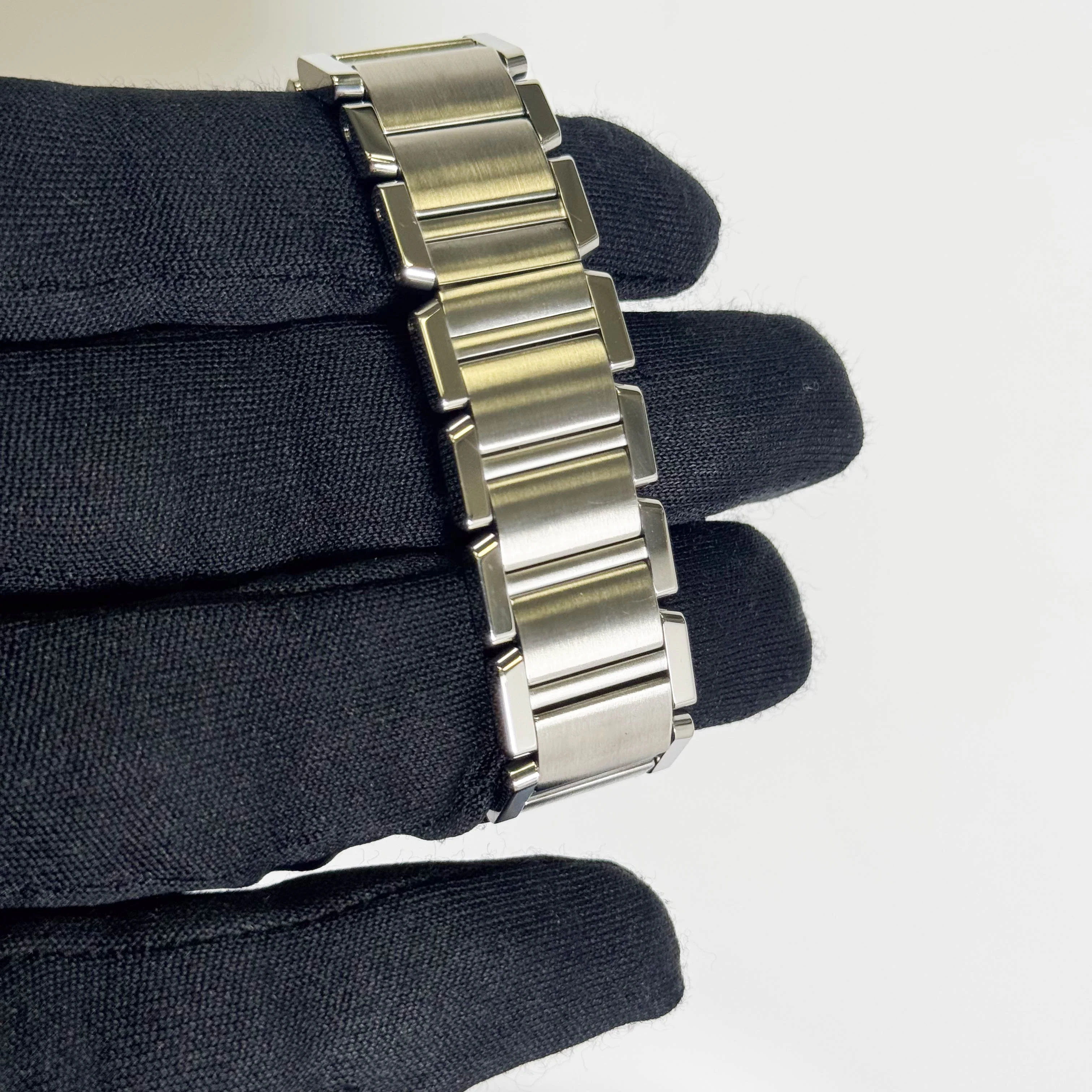 Cartier Tank Francaise 30mm Stainless Steel Silver Factory Diamond Dial Watch Ref# WE110007 - Image 4