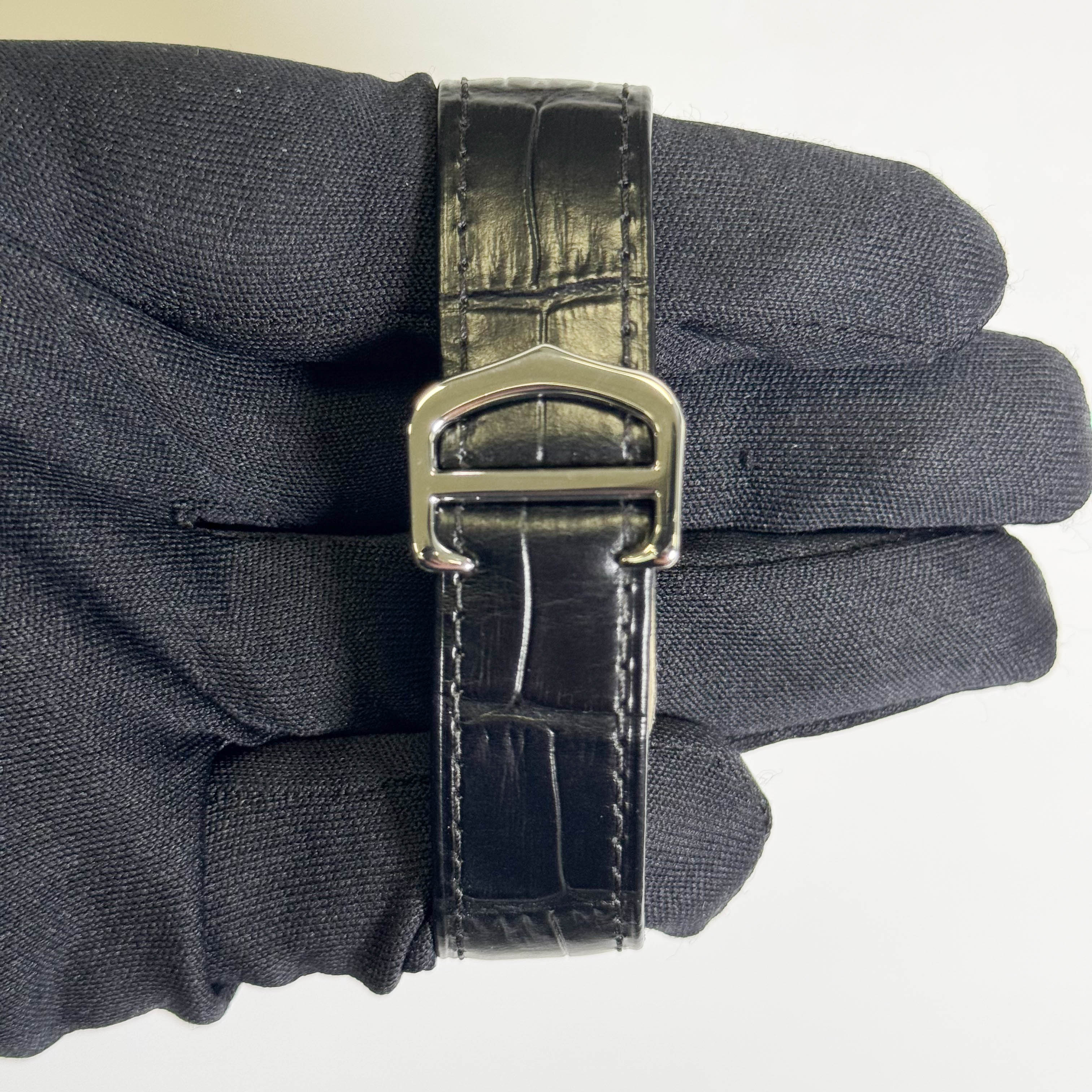 Cartier Tank Solo 35mm White Dial Watch Ref: #W1018355 - Image 4