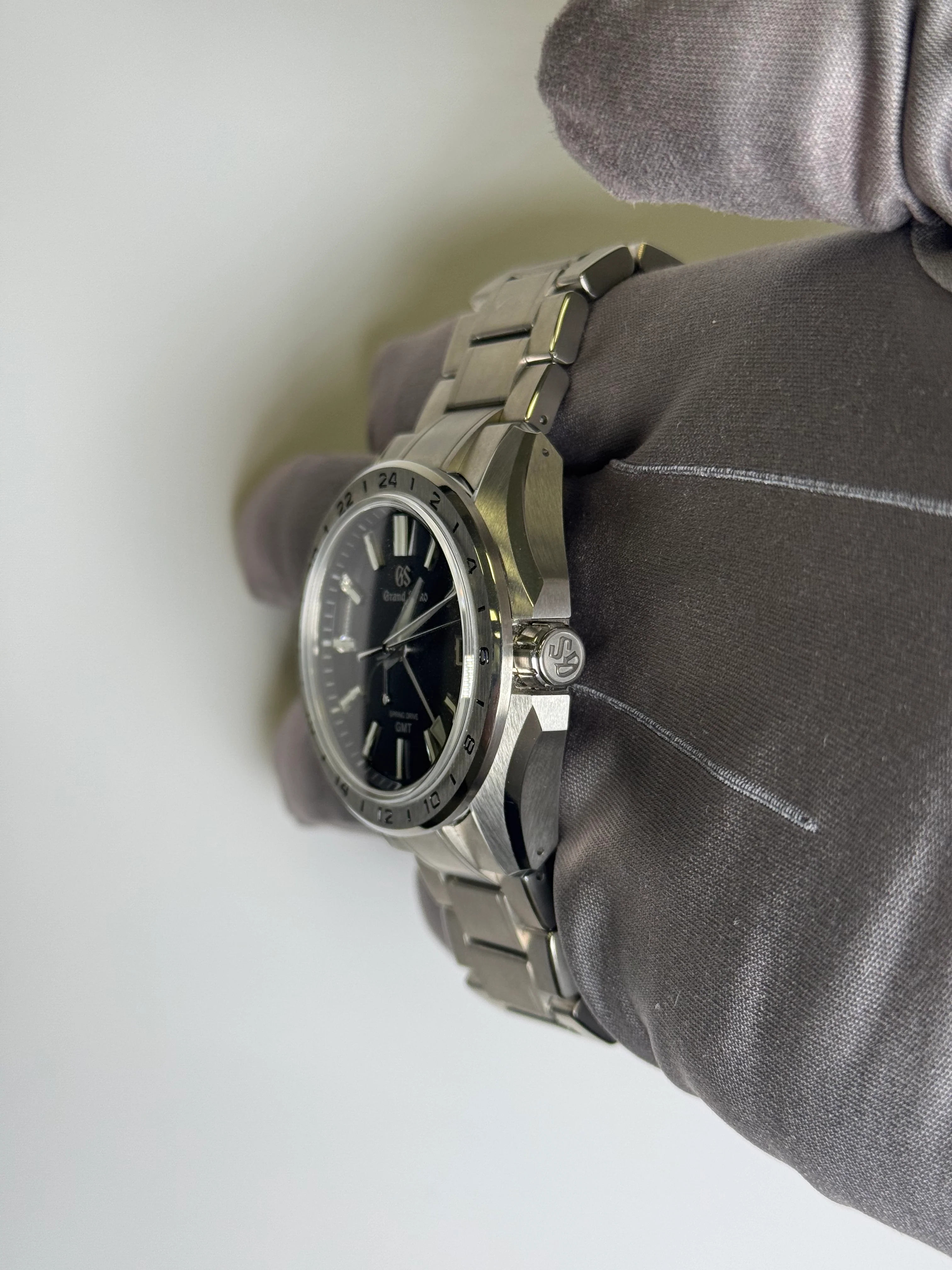 Grand Seiko Evolution 41 mm B Dial Watch Ref# SBGE283G - Image 3
