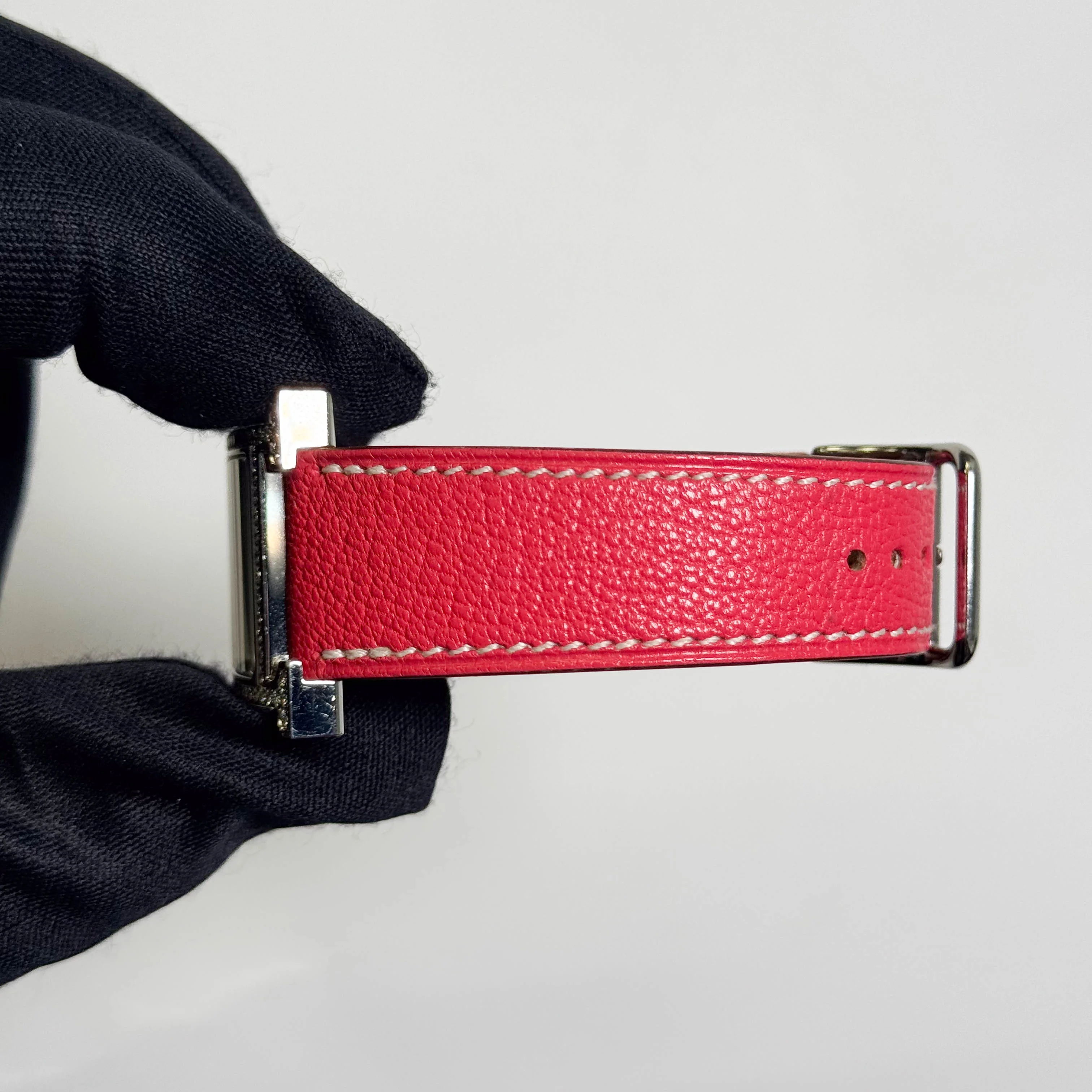 Hermes Heure H 21mm Factory Diamond MOP Dial Watch Ref# HH1.530 - Image 5