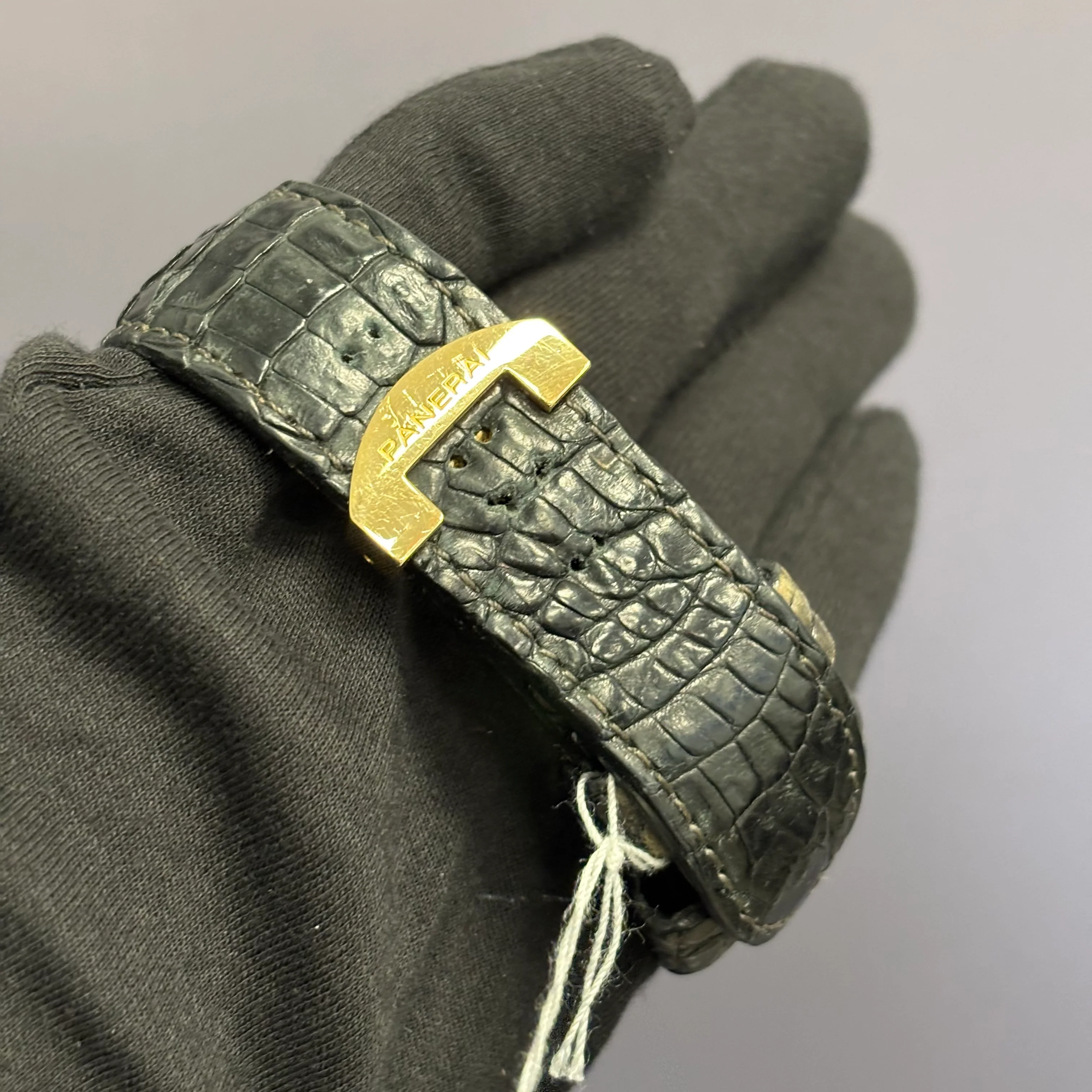 Panerai Luminor 44mm Black Dial Watch Ref# PAM00140 - Image 4