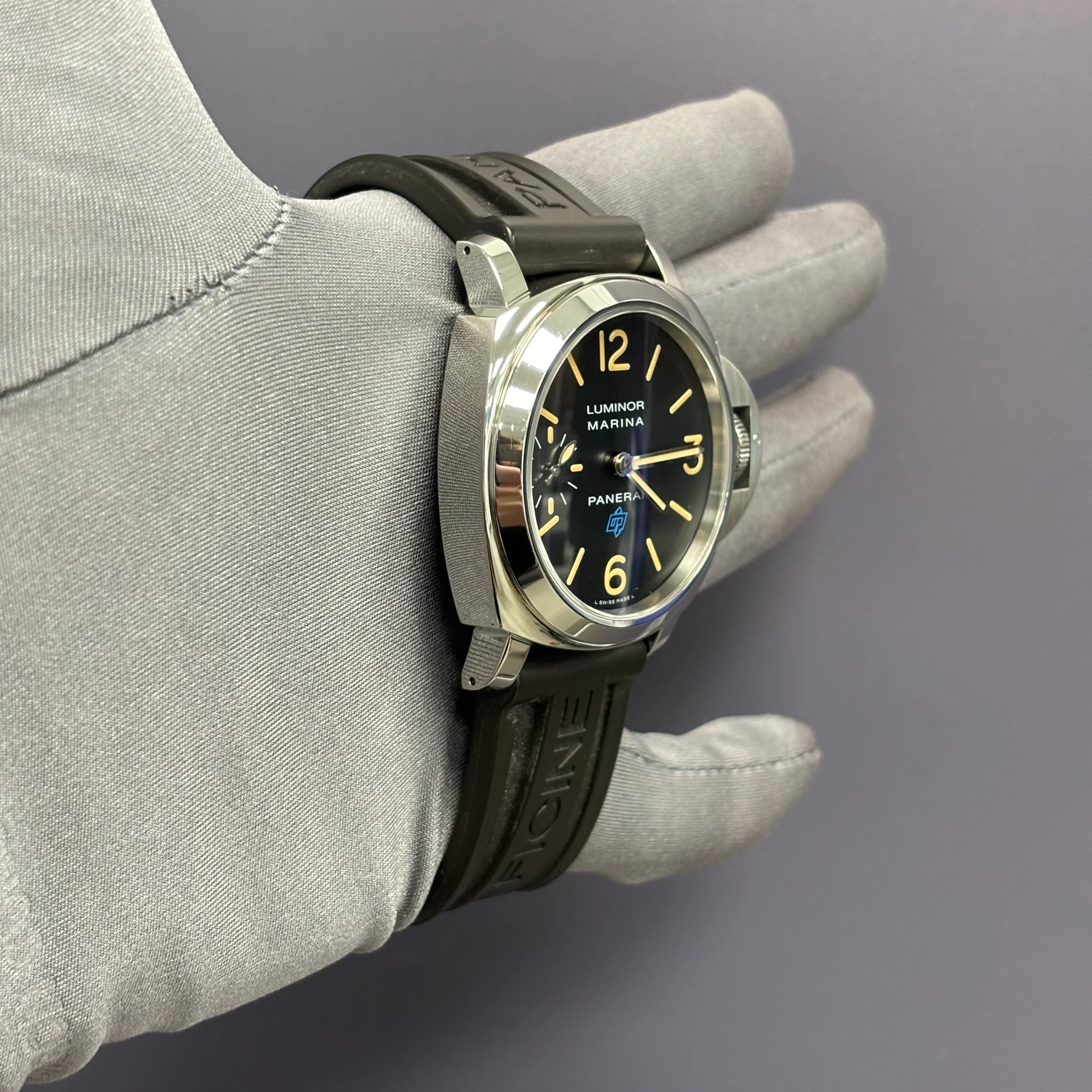 Panerai Luminor 44mm Black Dial Watch Ref# PAM00631 - Image 3