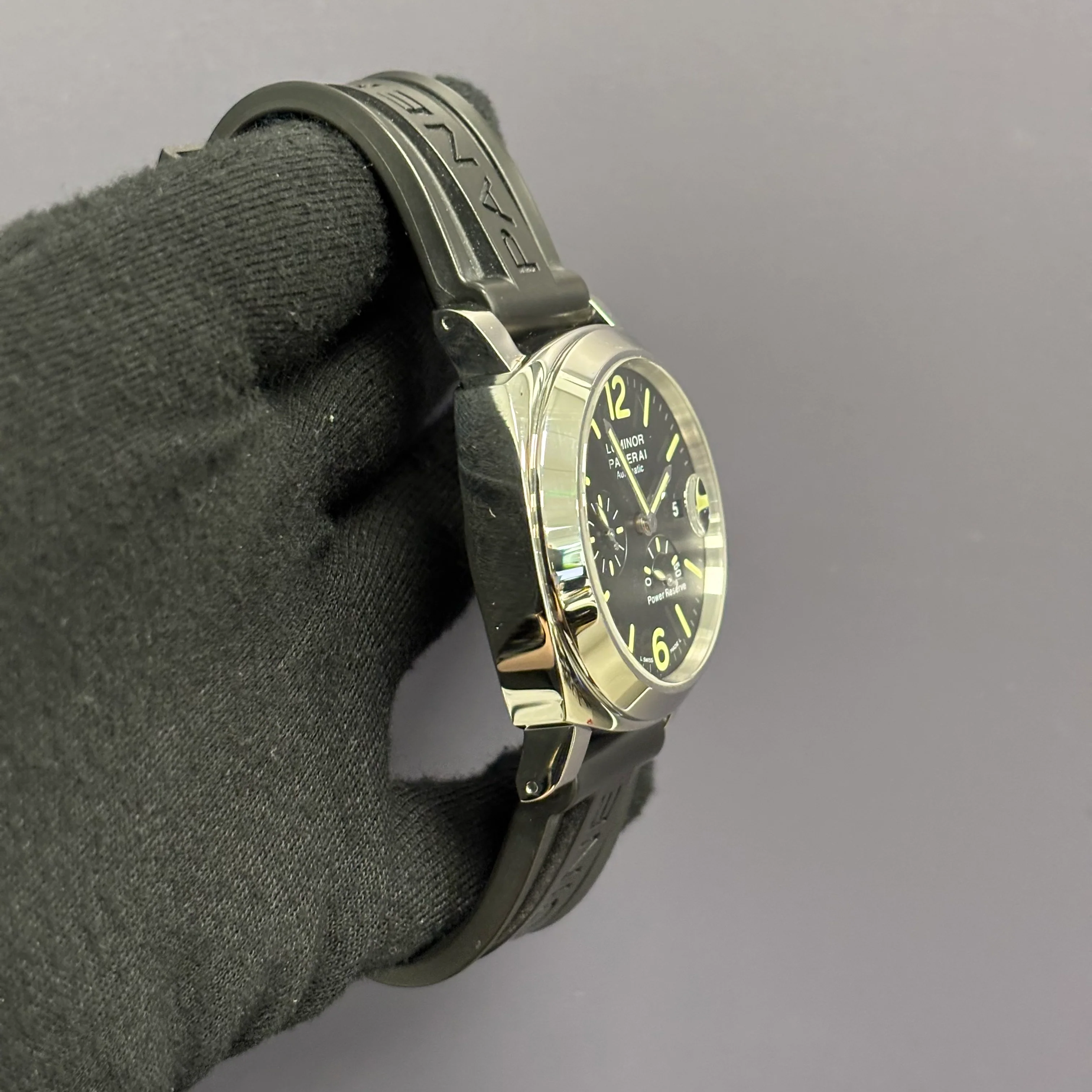 Panerai Luminor 44mm Black Dial Watch Ref# PAM01090 - Image 3