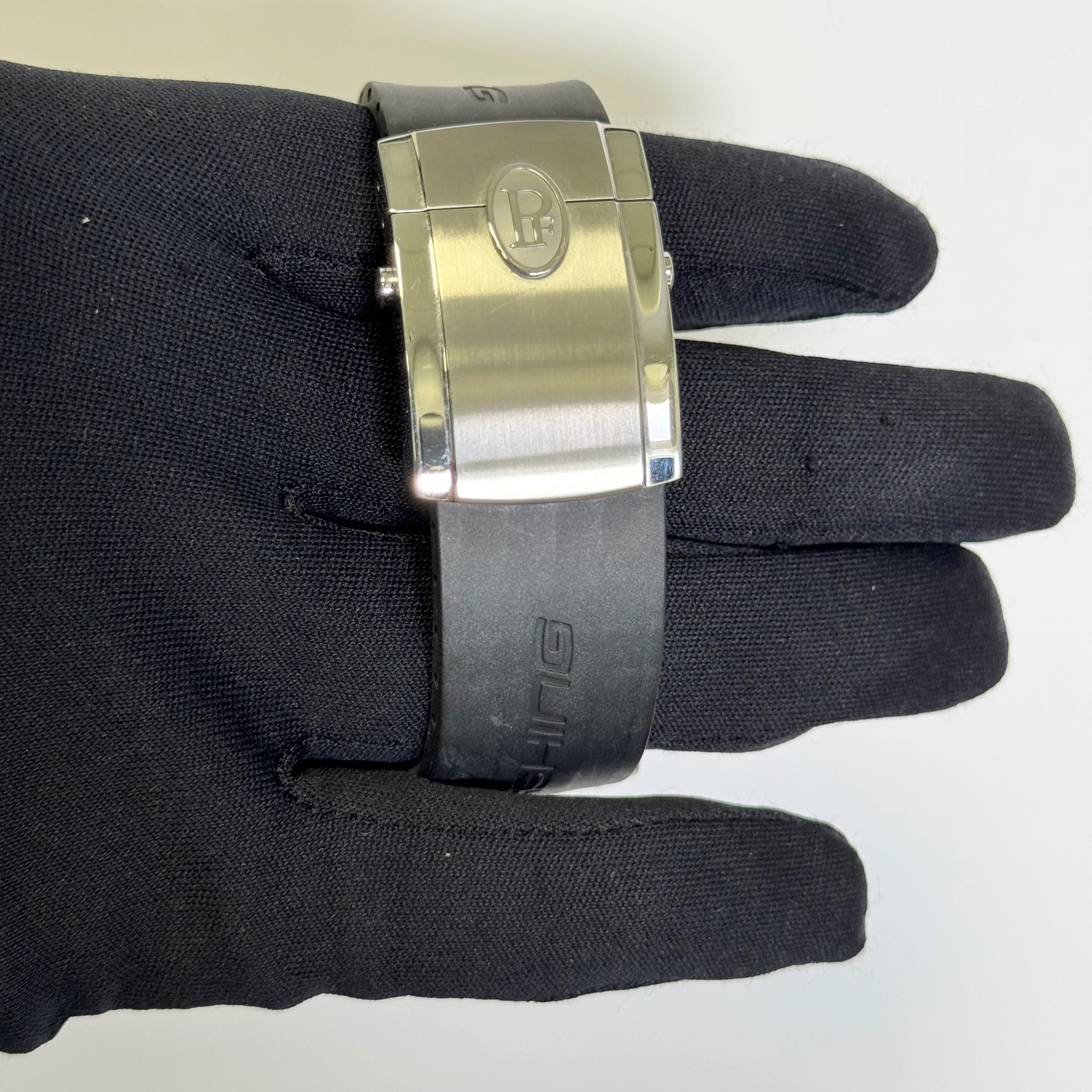 Parmigiani Fleurier Pershing 42mm Red Dial Watch Ref# PFC528-0010900-B00102 - Image 4