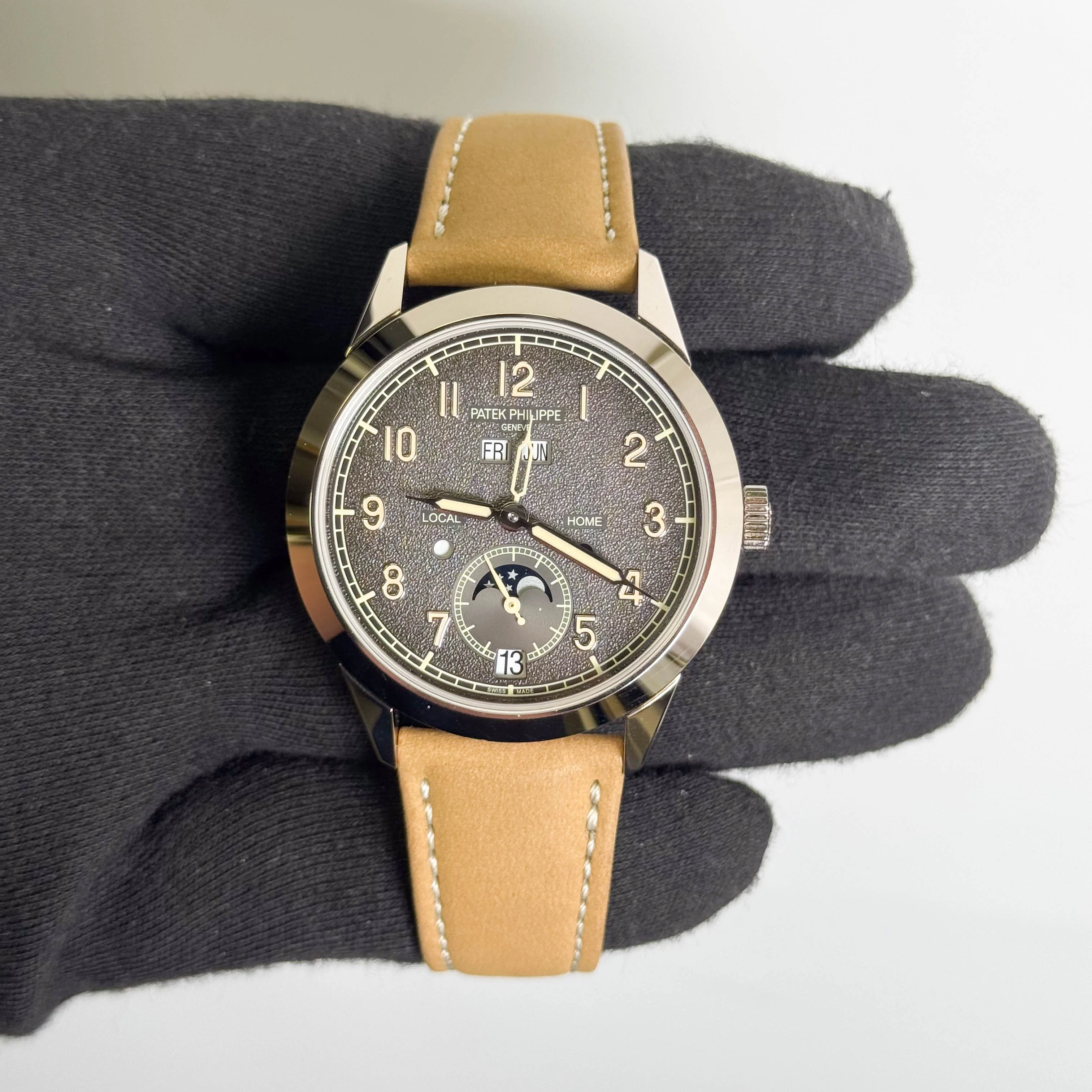 Patek Philippe Annual Calendar 41mm Gray Dial Watch Ref# 5326G-001 - Image 2