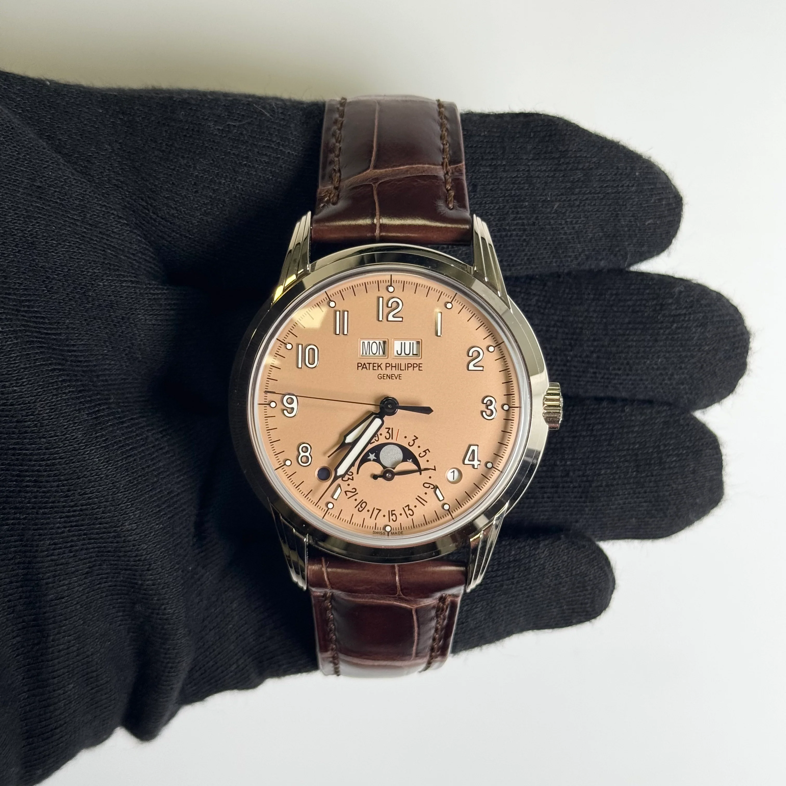 Patek Philippe Grand Complications 40mm Salmon Dial Watch Ref# 5320G-011 - Image 2