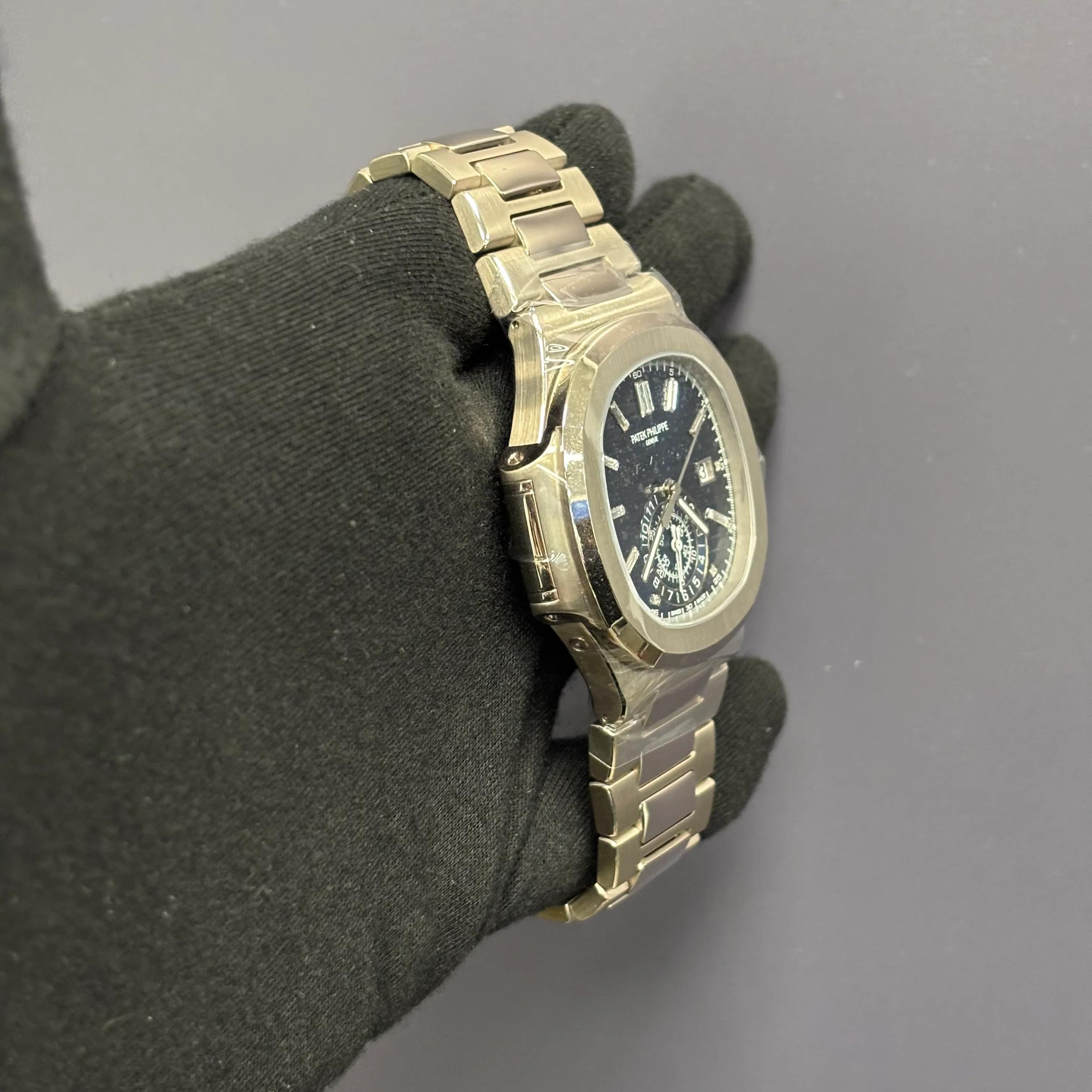 Patek Philippe Nautilus 44mm Blue Dial Watch Ref# 5976/1G-001 - Image 3