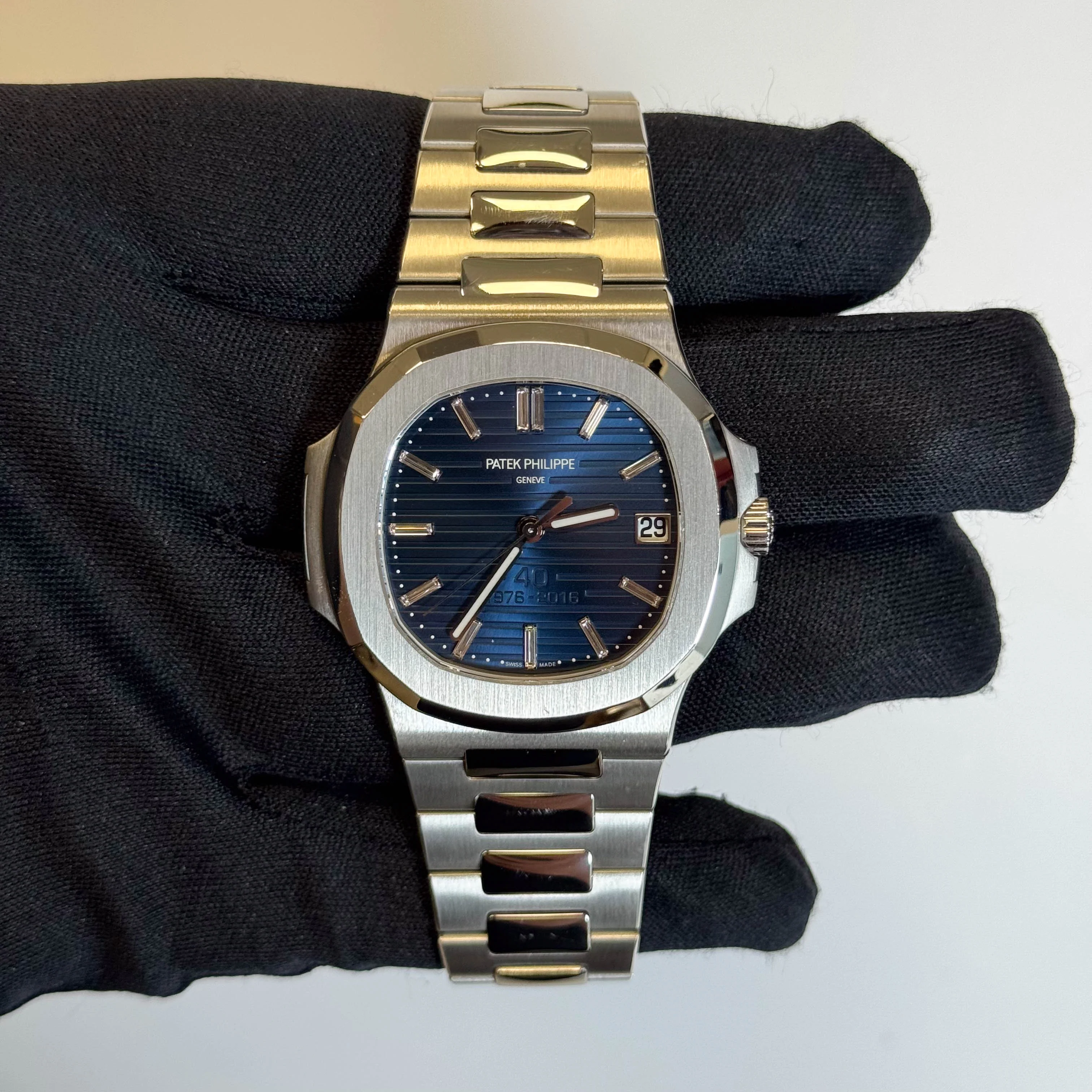 Patek Philippe Nautilus 40mm Blue Dial Watch Ref# 5711/1P-001 - Image 2