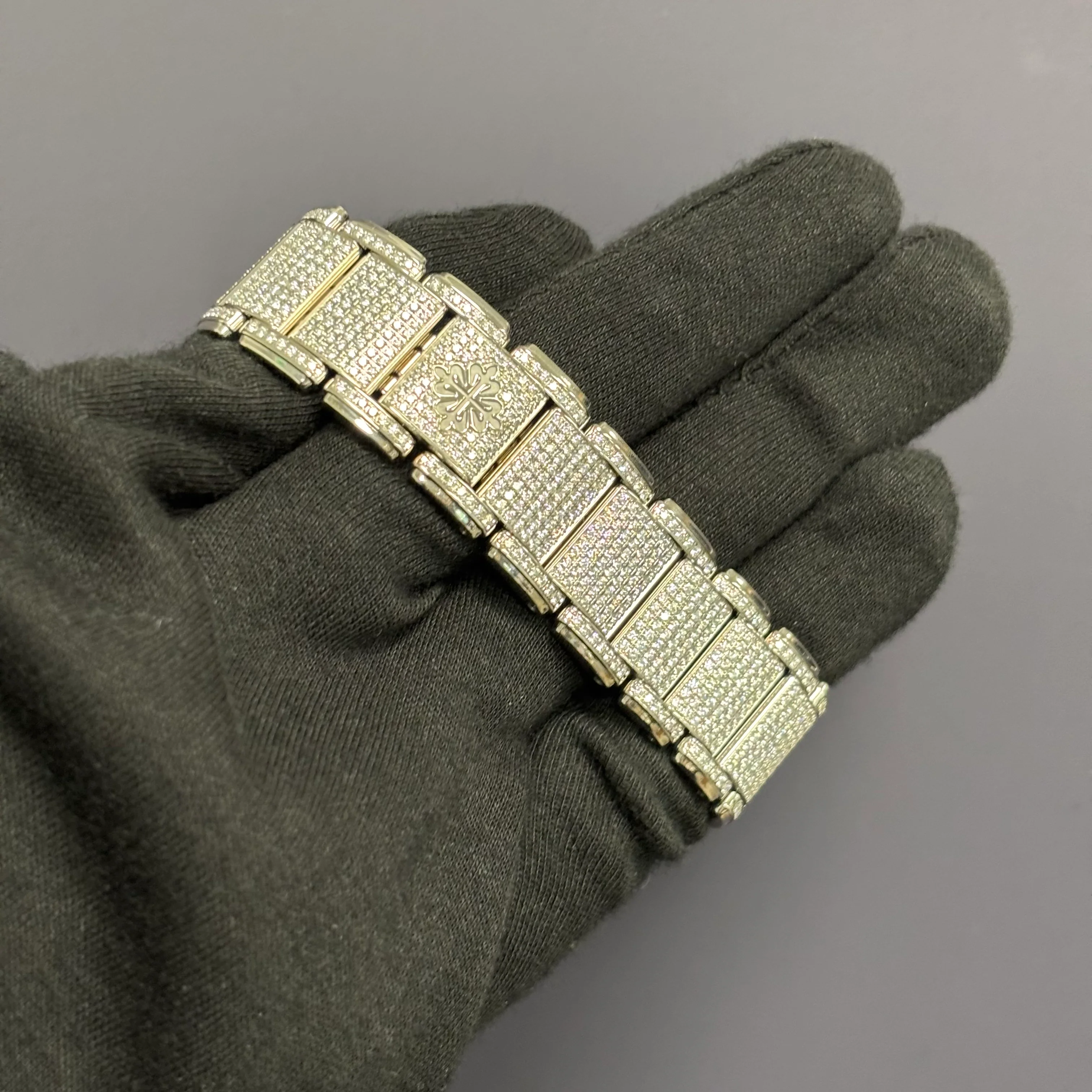 Patek Philippe Twenty-4 22mm Pave Dial Watch Ref# 4909/50G-001 - Image 4