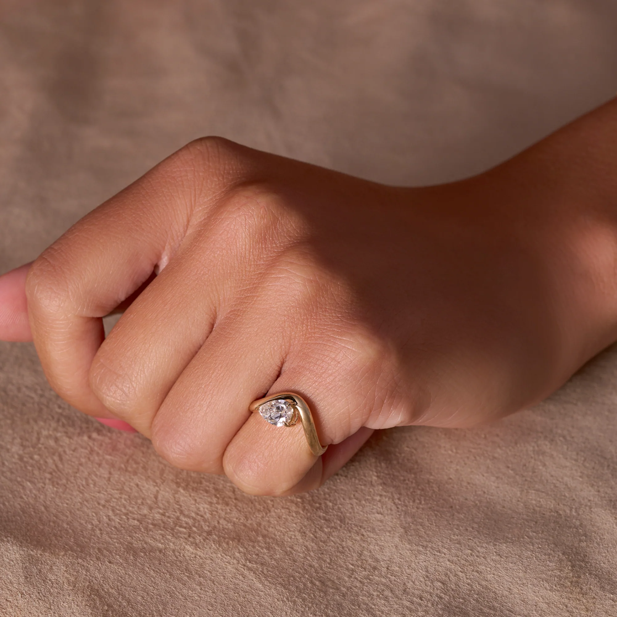 Pear Motion Pinky Ring - Image 4