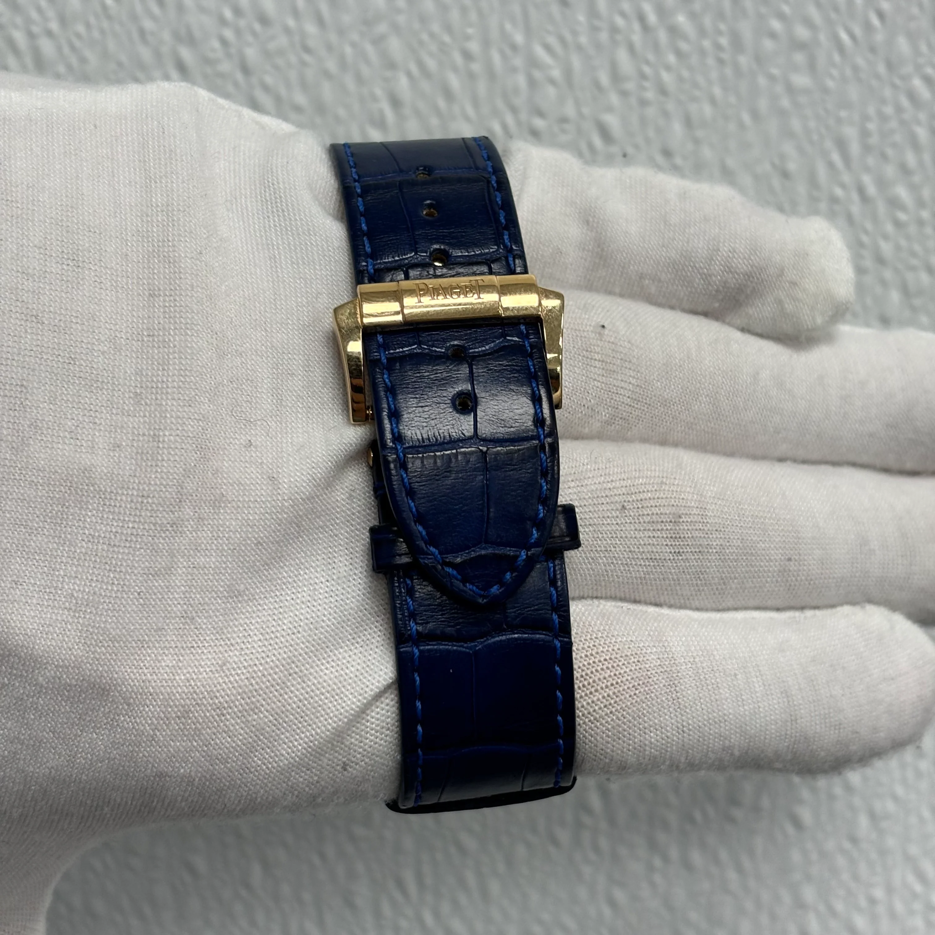 Piaget Emperador 46.5mm Blue Dial Watch Ref# G0A33019 - Image 4