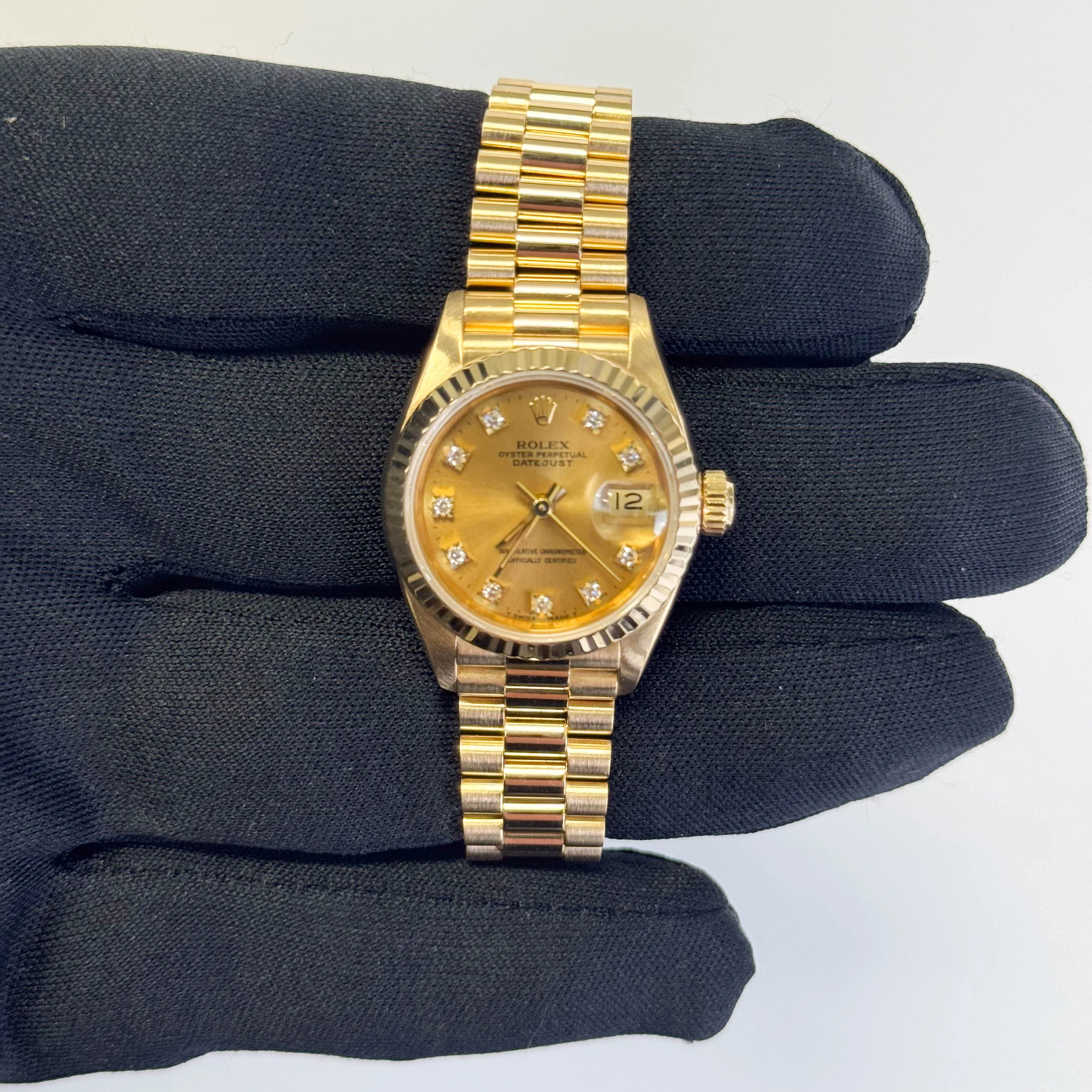 Rolex Datejust 26mm Champagne Dial Watch Ref# 69178 - Image 2