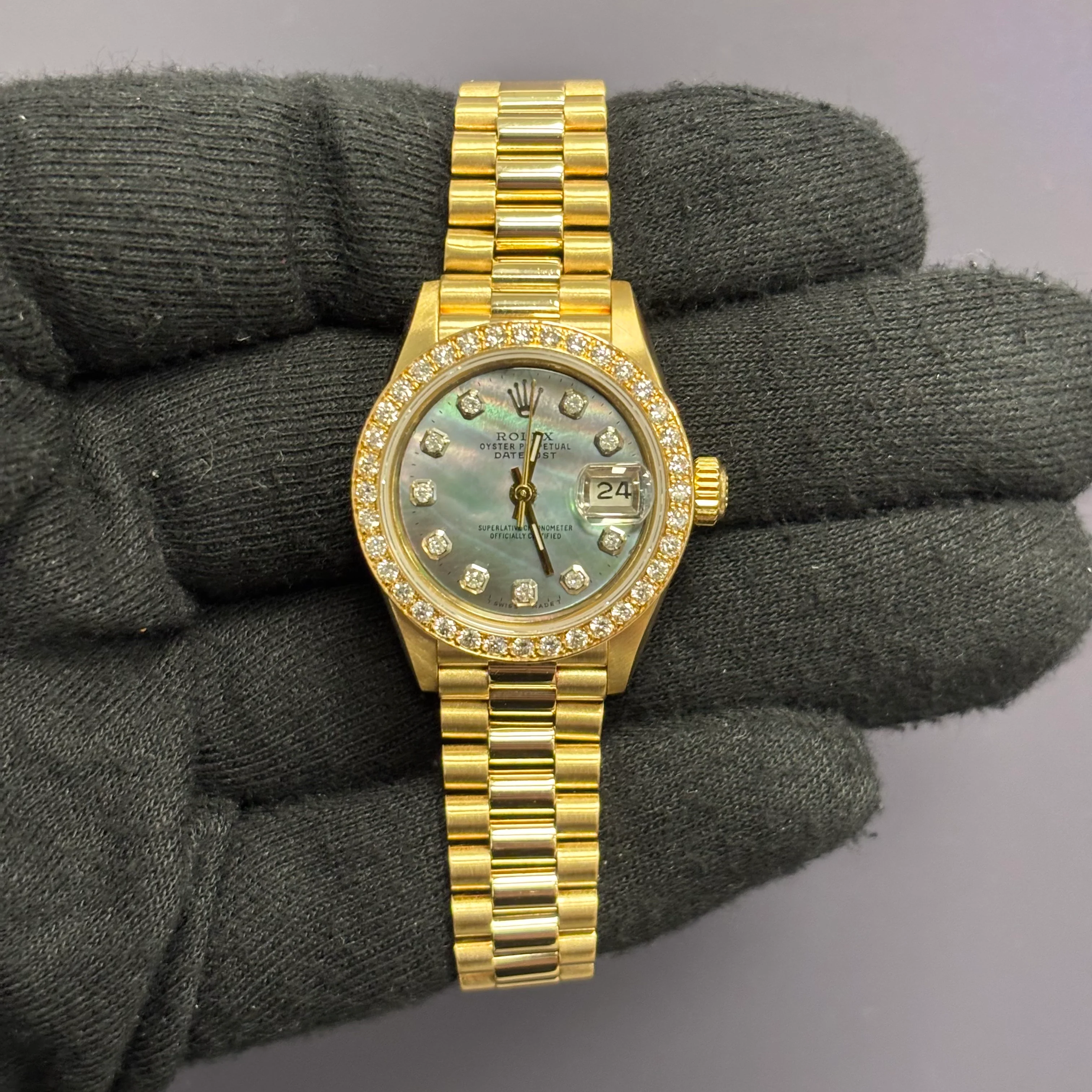 Rolex Datejust 26mm MOP Dial Watch Ref# 69178 - Image 2