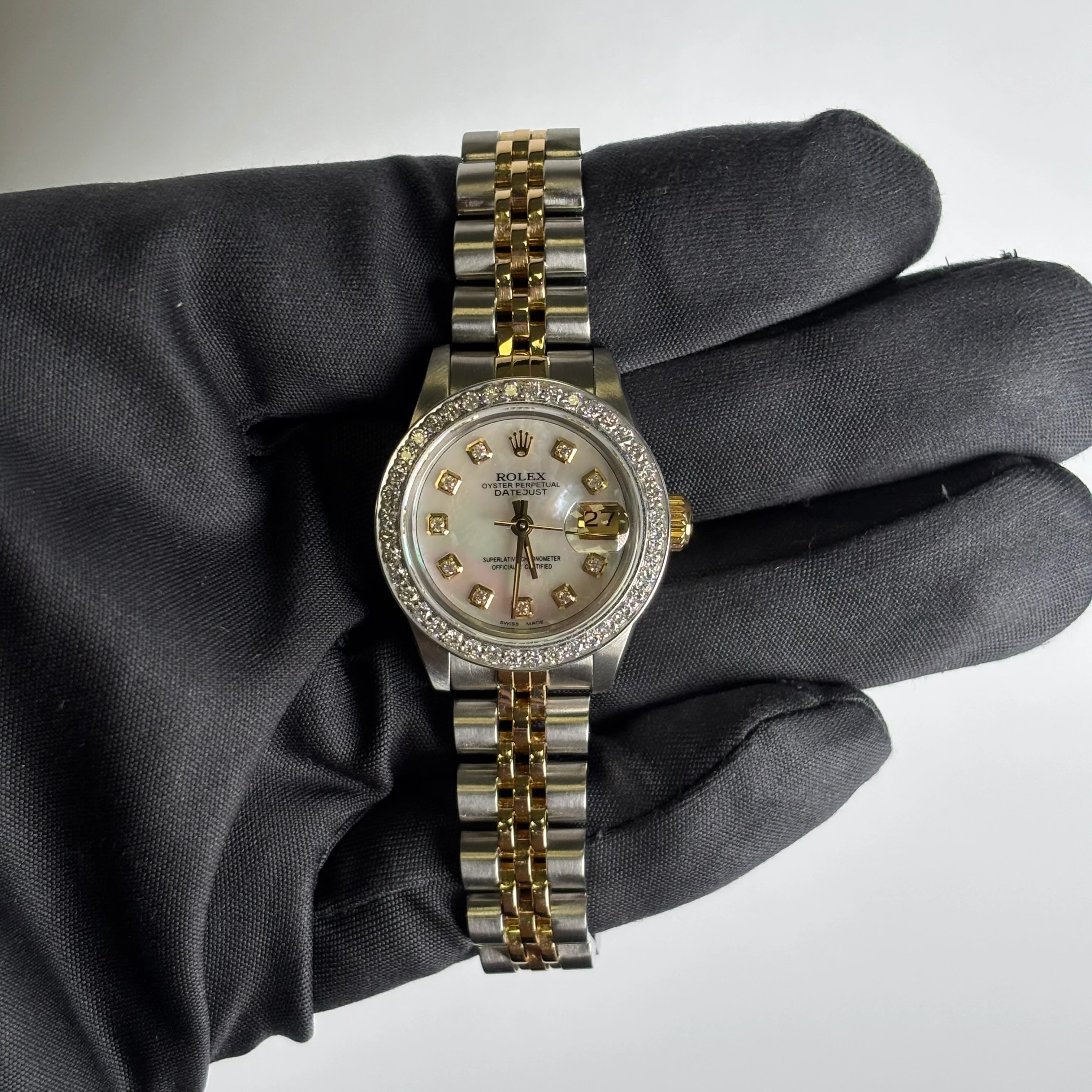 Rolex Datejust 26mm MOP Dial Watch Ref# 69173 - Image 2