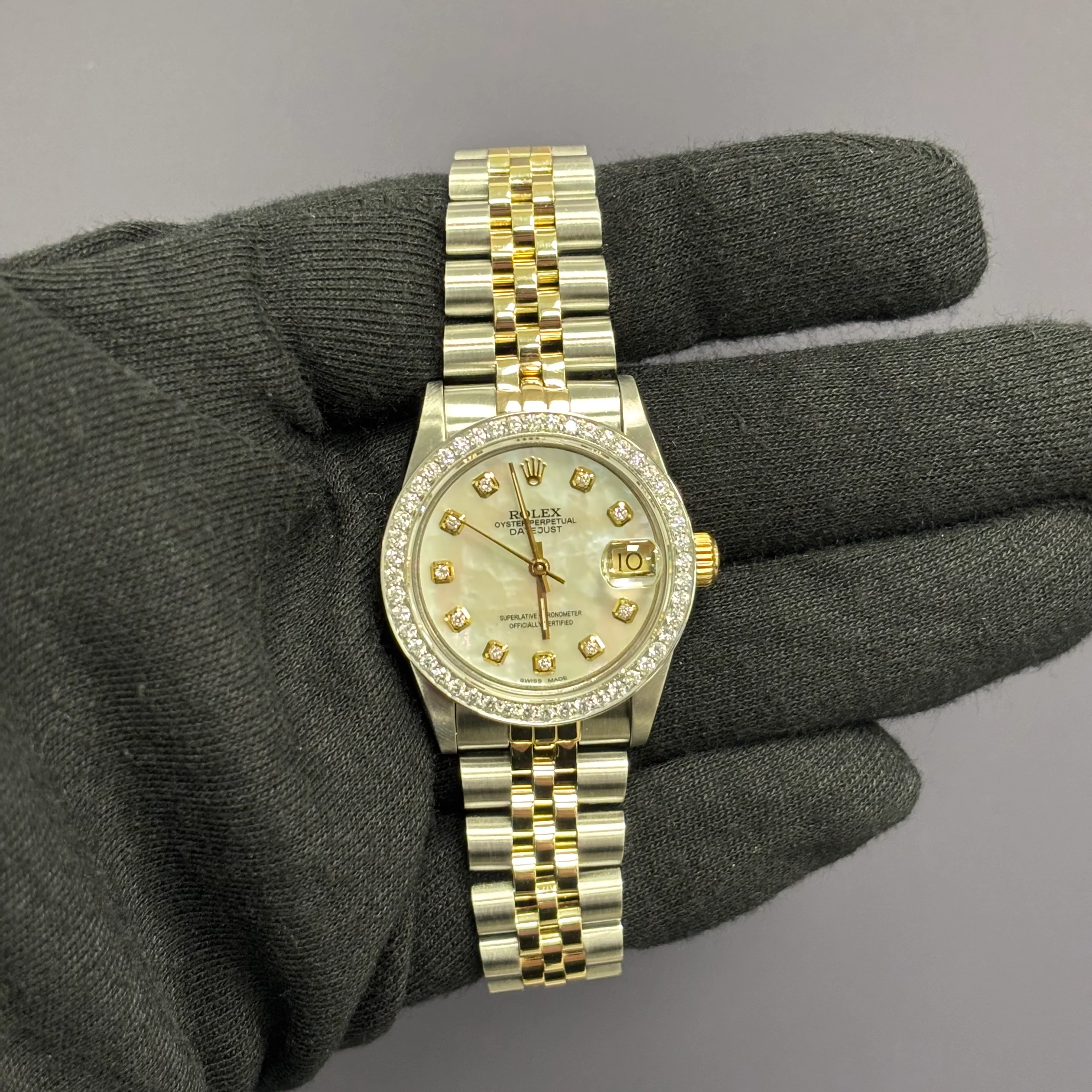 Rolex Datejust 31mm MOP Dial Watch Ref# 68273 - Image 2