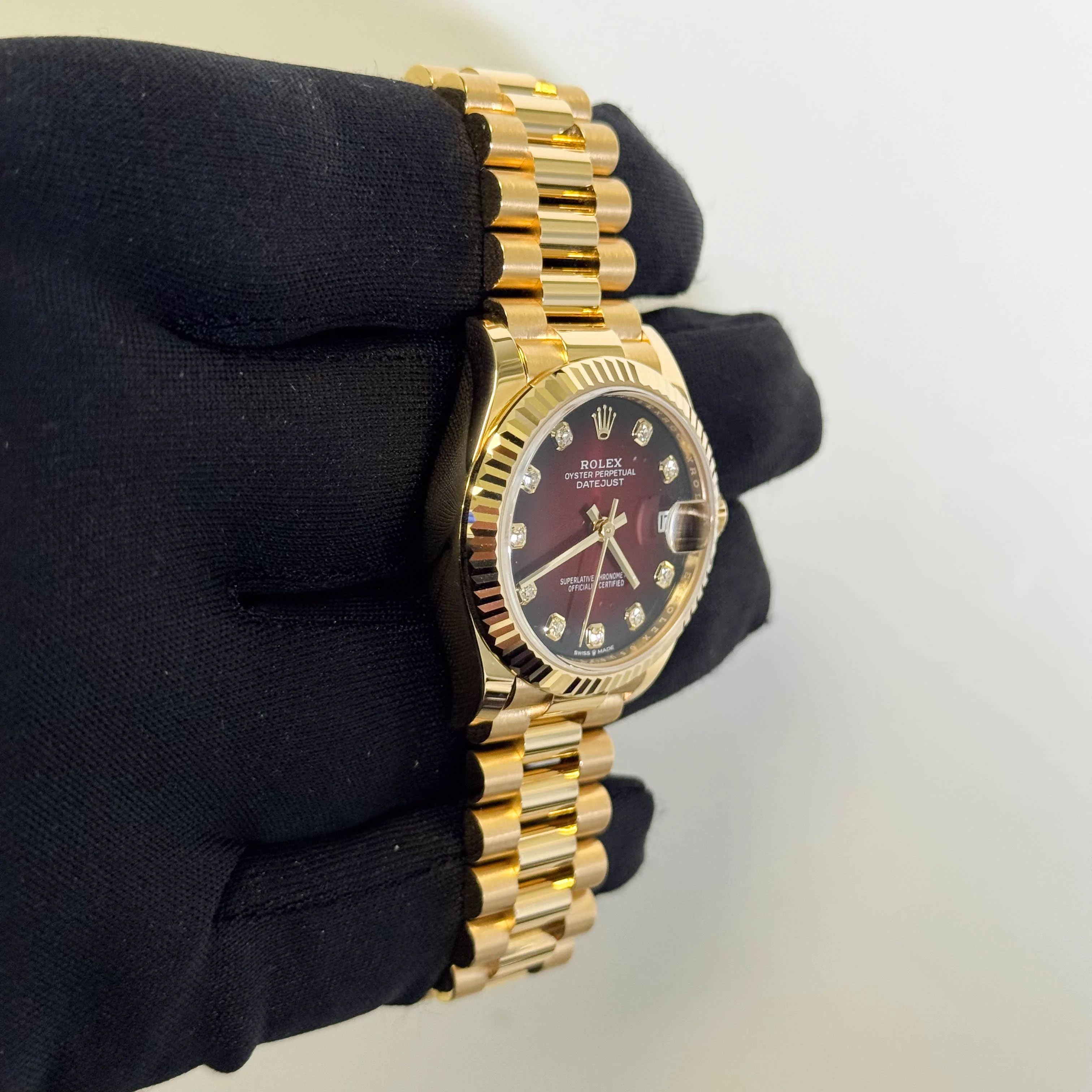 Rolex Datejust 31mm Red Ombre Dial Watch Ref# 278278 - Image 3