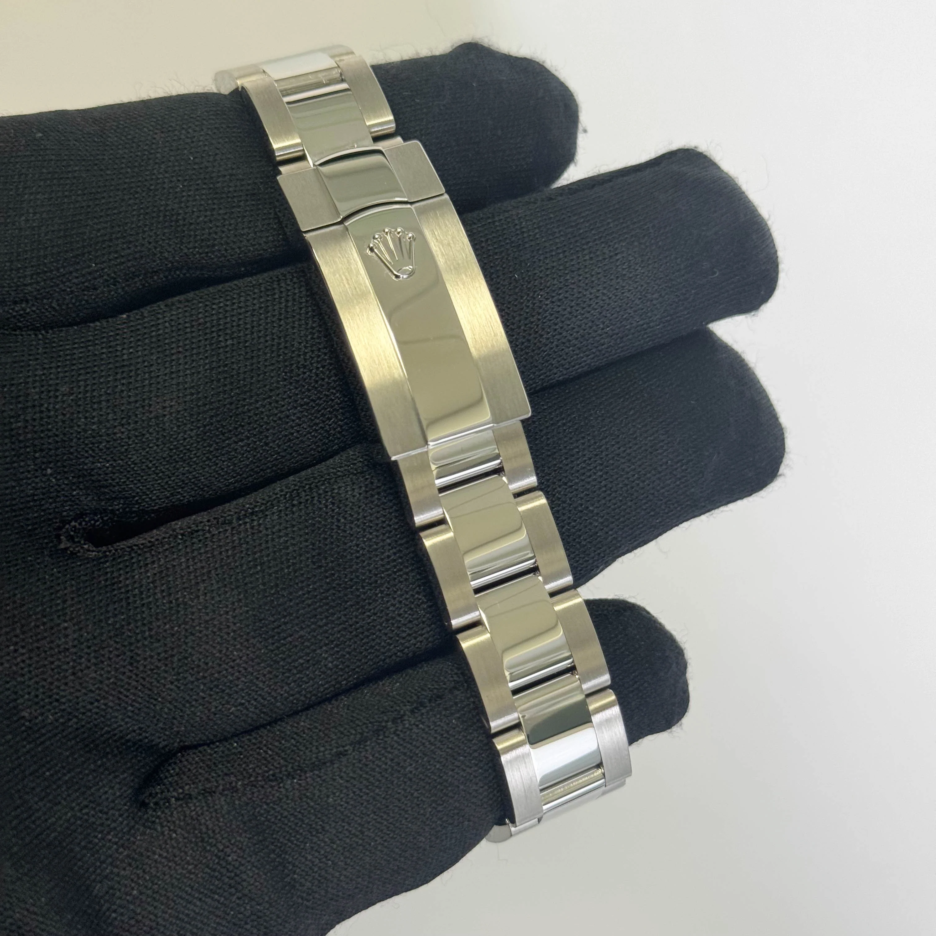 Rolex Datejust 31mm Silver Dial Watch Ref# 278274 - Image 4