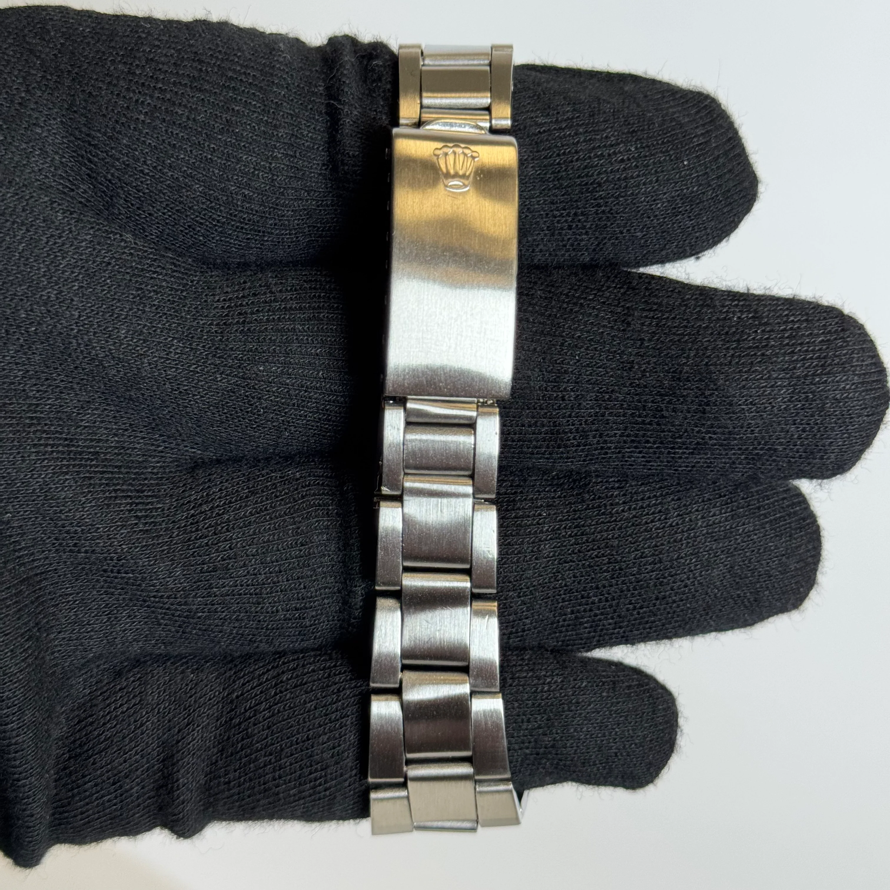 Rolex Oyster Perpetual 34mm Silver Dial Watch Ref# 1501 - Image 4