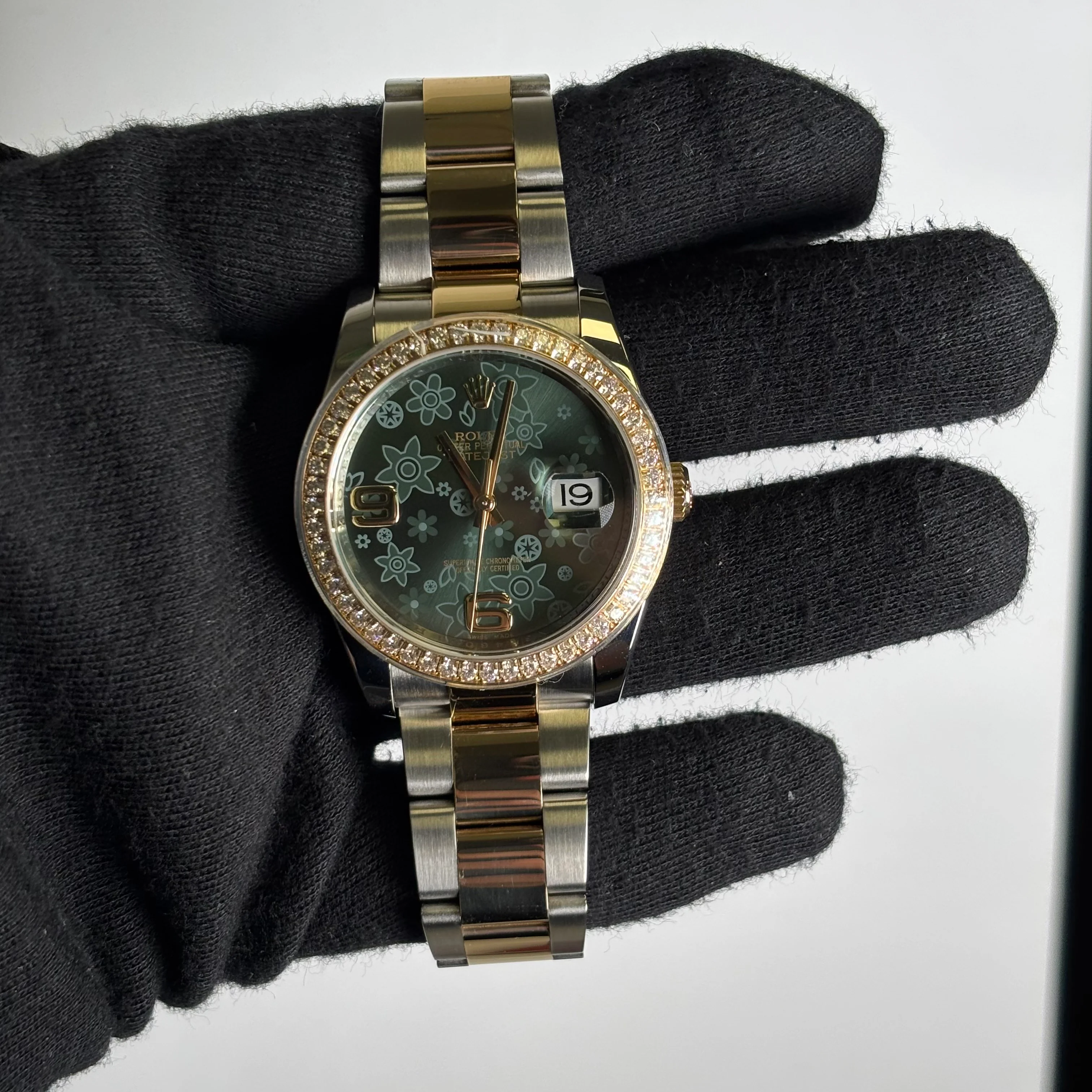 Rolex Datejust 36mm Green Dial Watch Ref# 116243 - Image 2