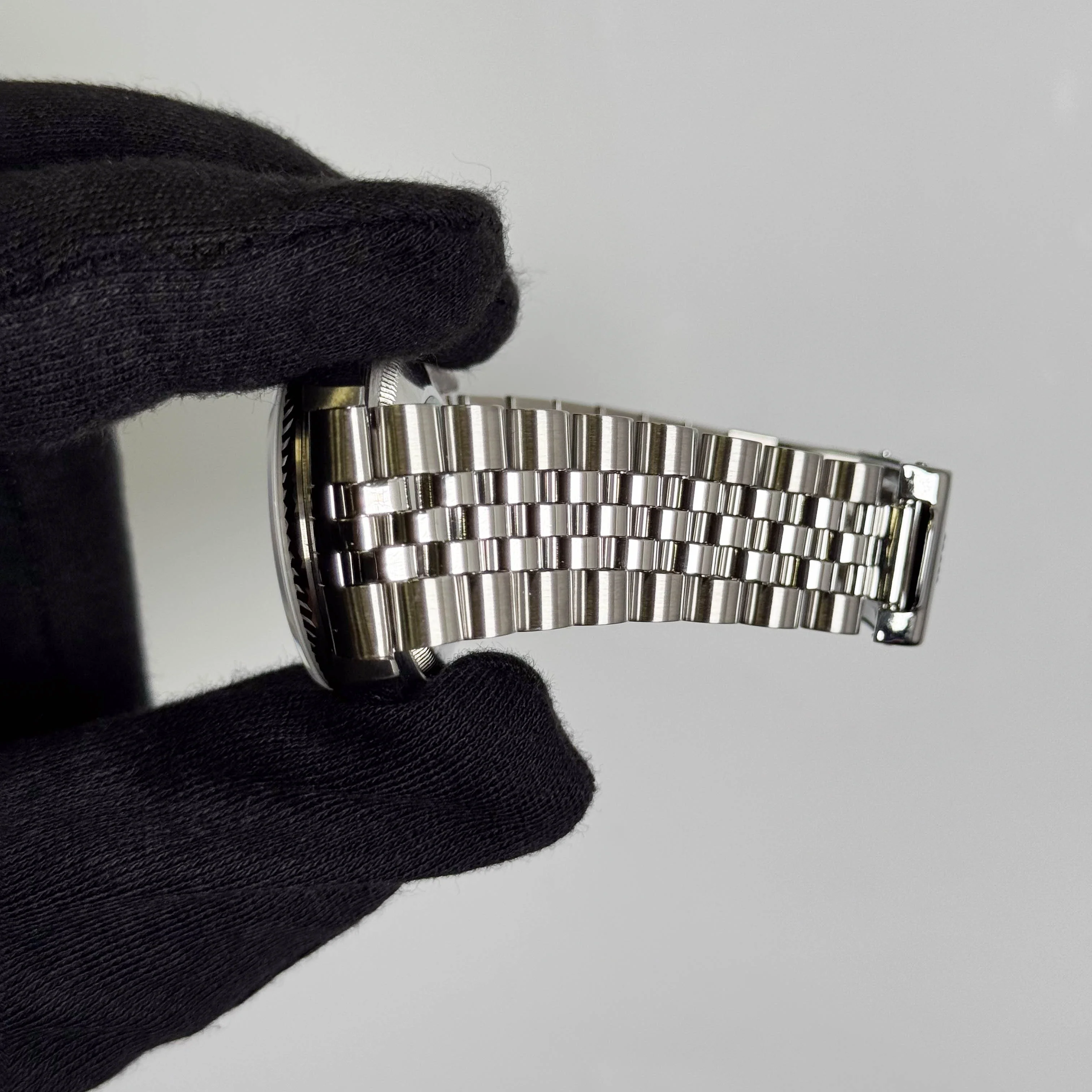 Rolex Datejust 36mm Blue Dial Watch Ref# 16234 - Image 5