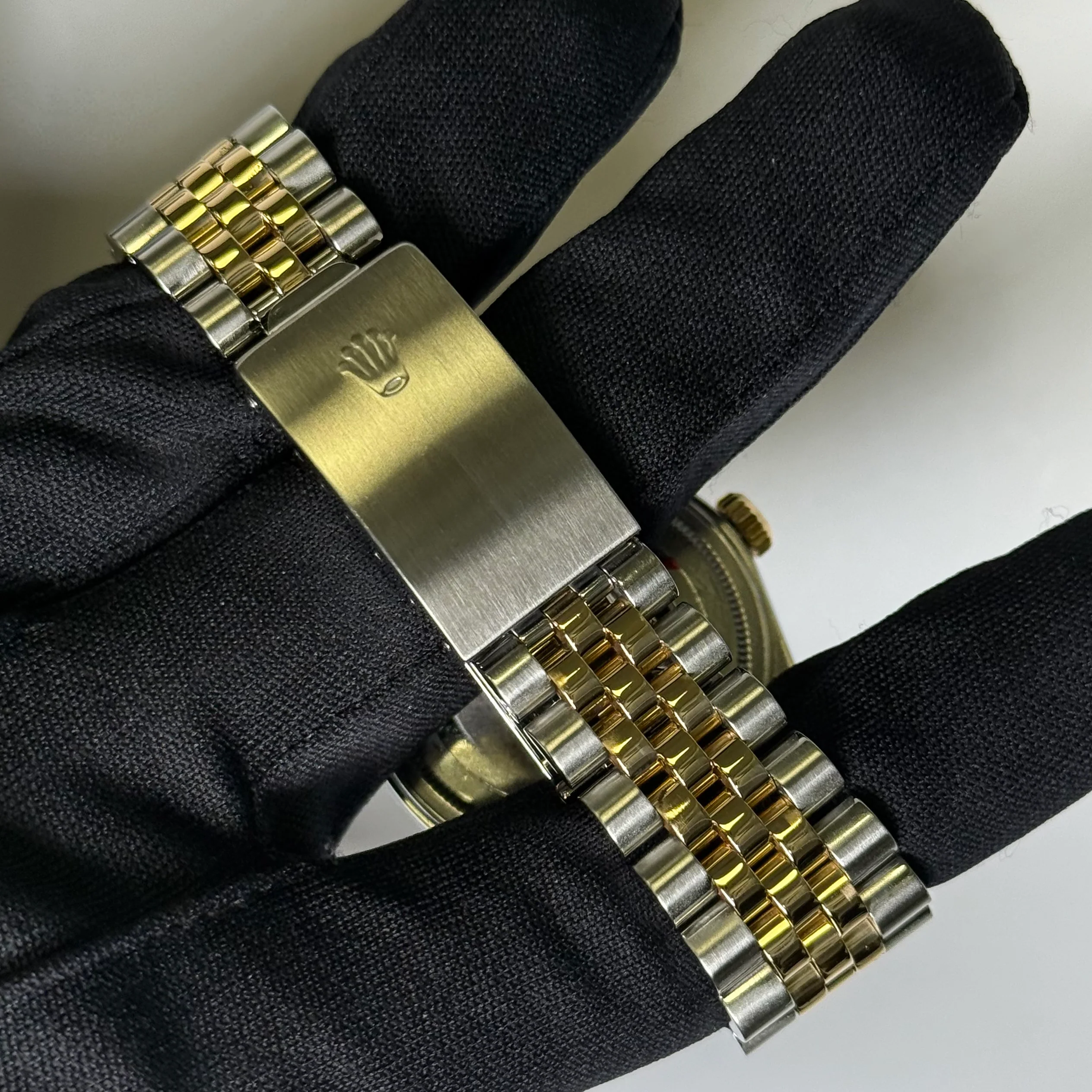 Rolex Datejust 36mm Champagne Dial Watch Ref# 16013 - Image 4