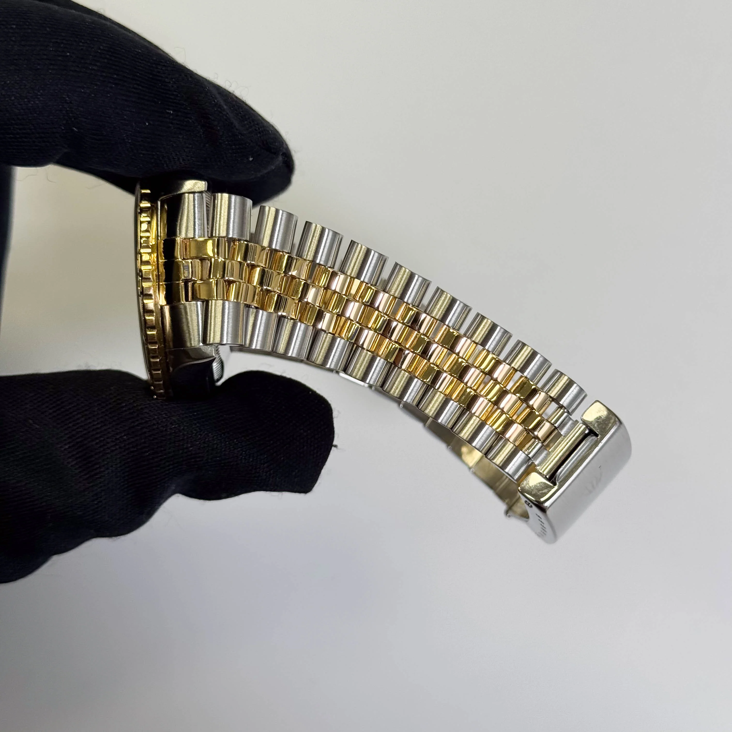 Rolex Datejust 36mm Champagne Dial Watch Ref# 16263 - Image 5