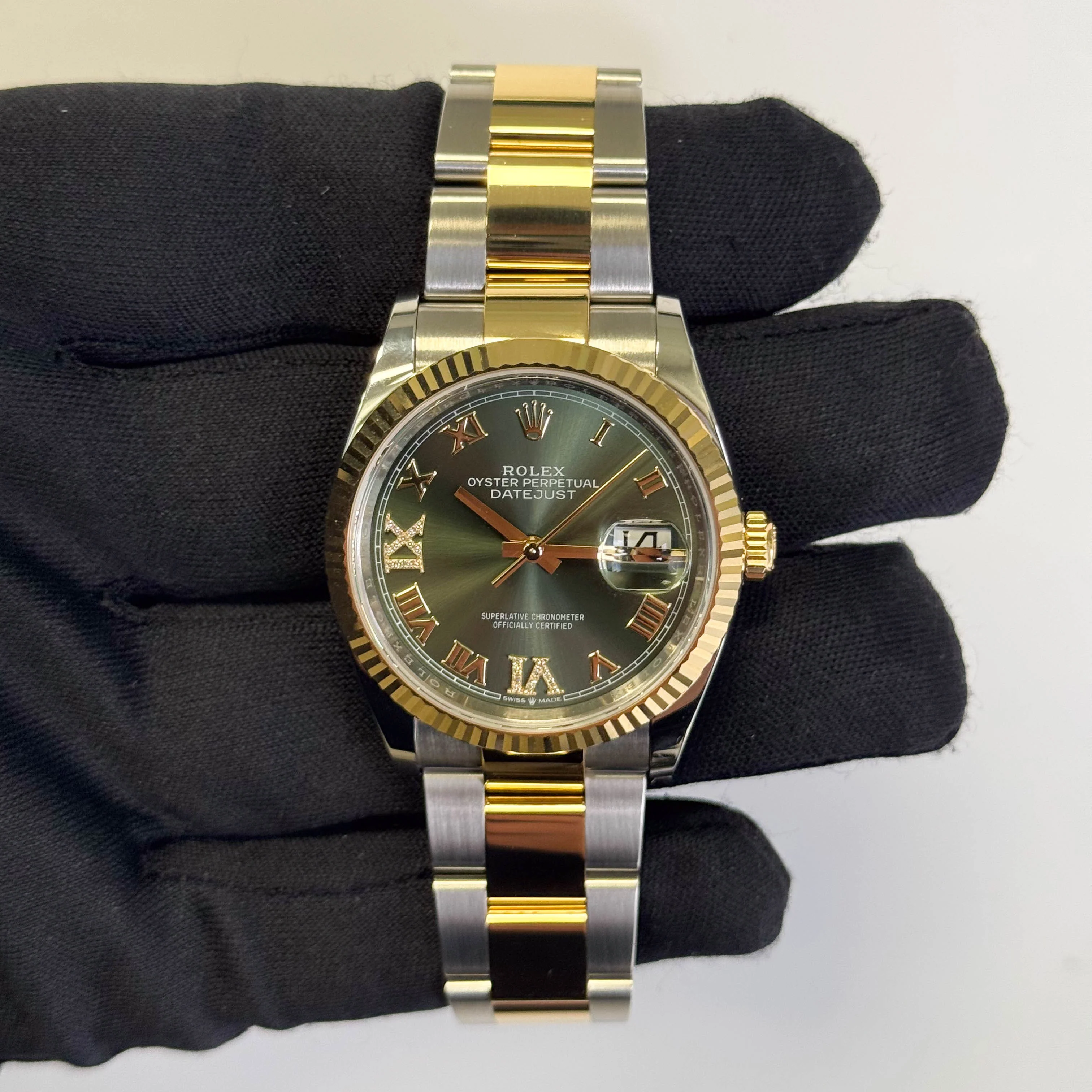 Rolex Datejust 36mm Olive Green Roman Dial Ref# 126233 - Image 2