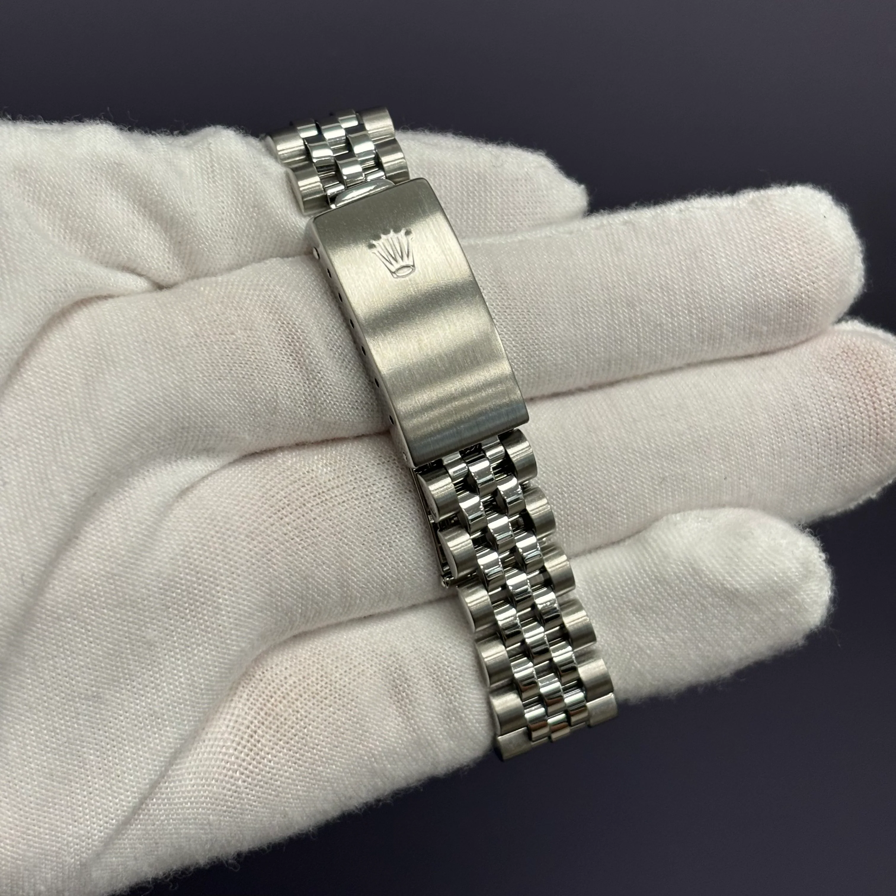 Rolex Datejust 31mm Silver Dial Watch Ref# 1601 - Image 4