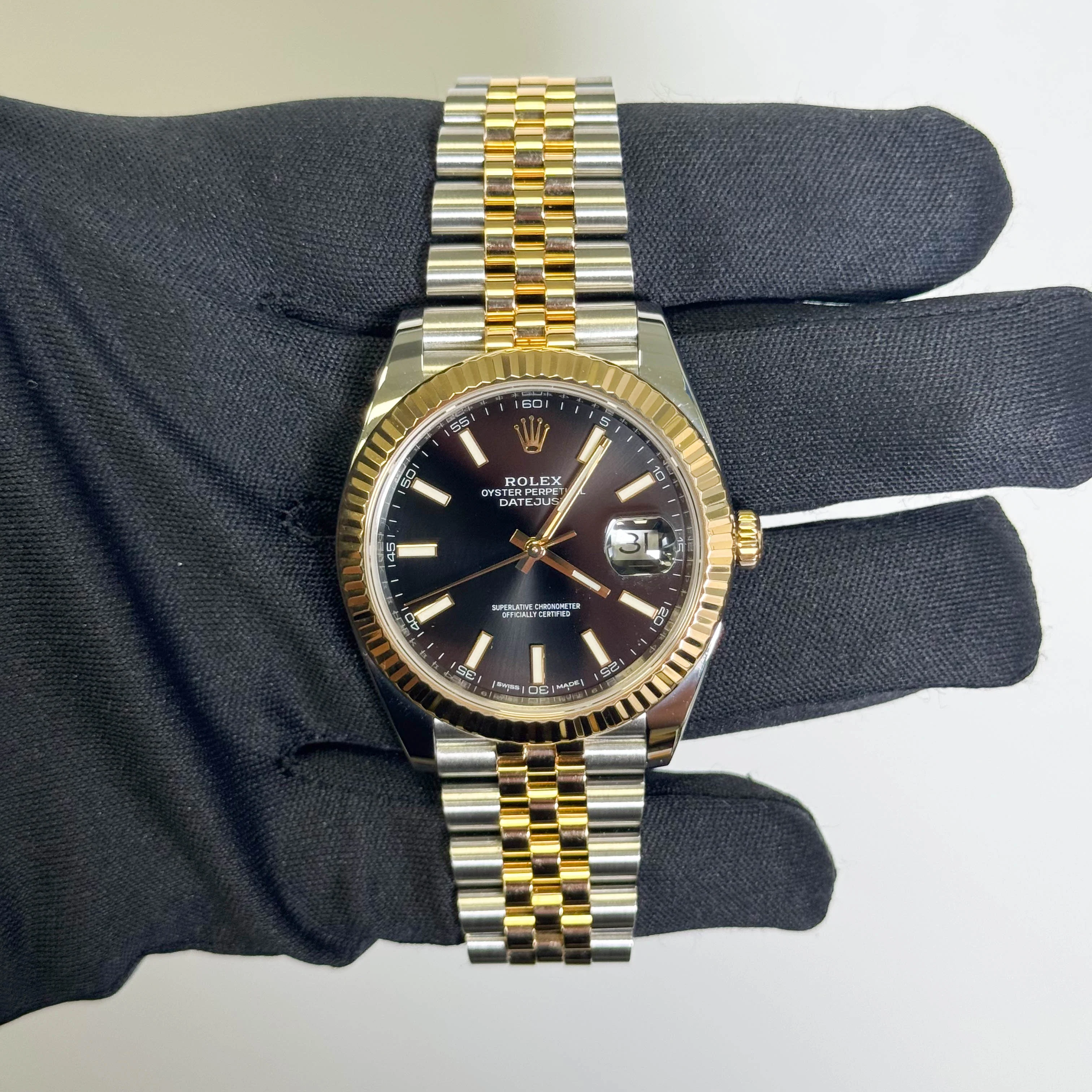 Rolex Datejust 41mm Black Dial Watch Ref# 126333 - Image 2