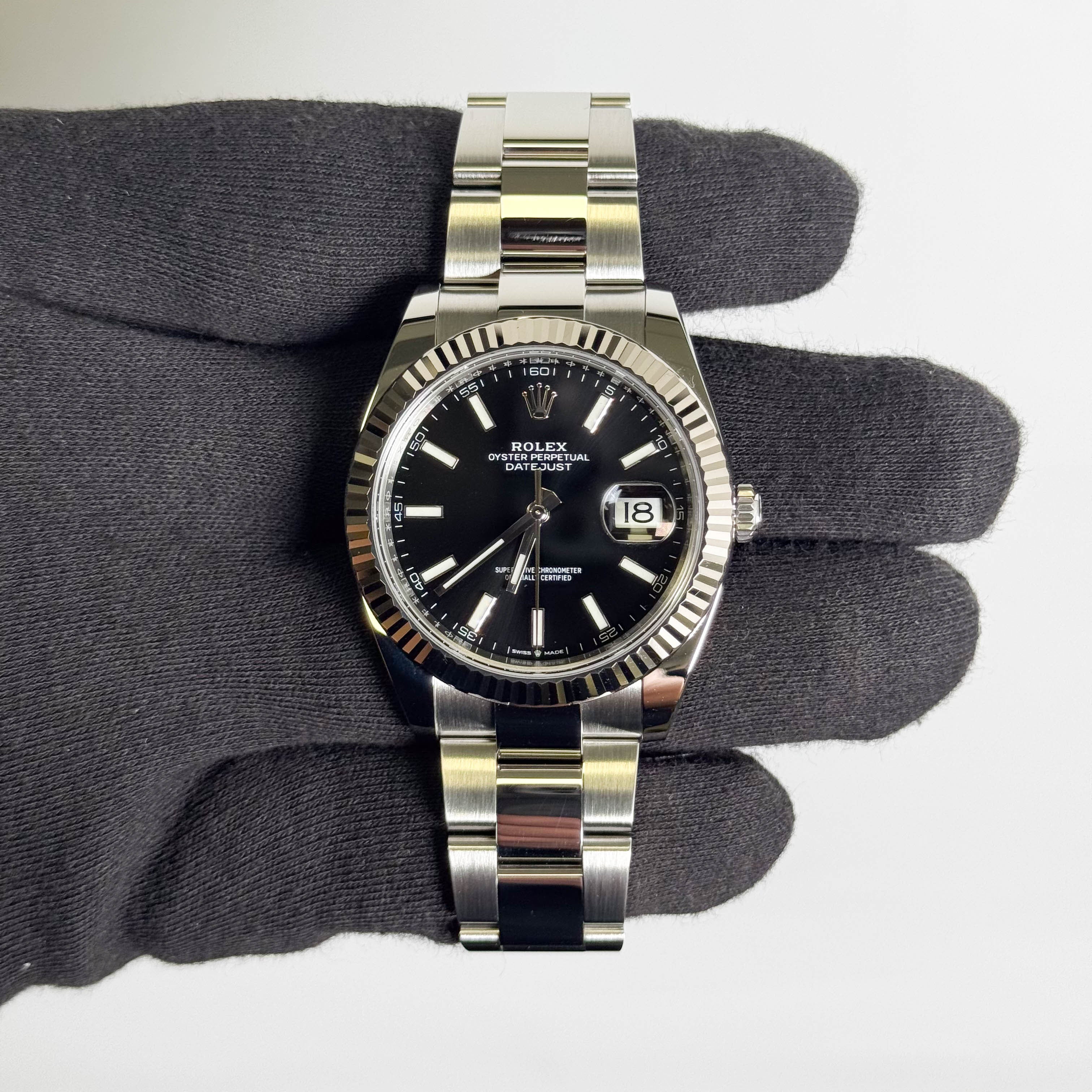 Rolex Datejust 41mm Black Dial Watch Ref# 126334 - Image 2
