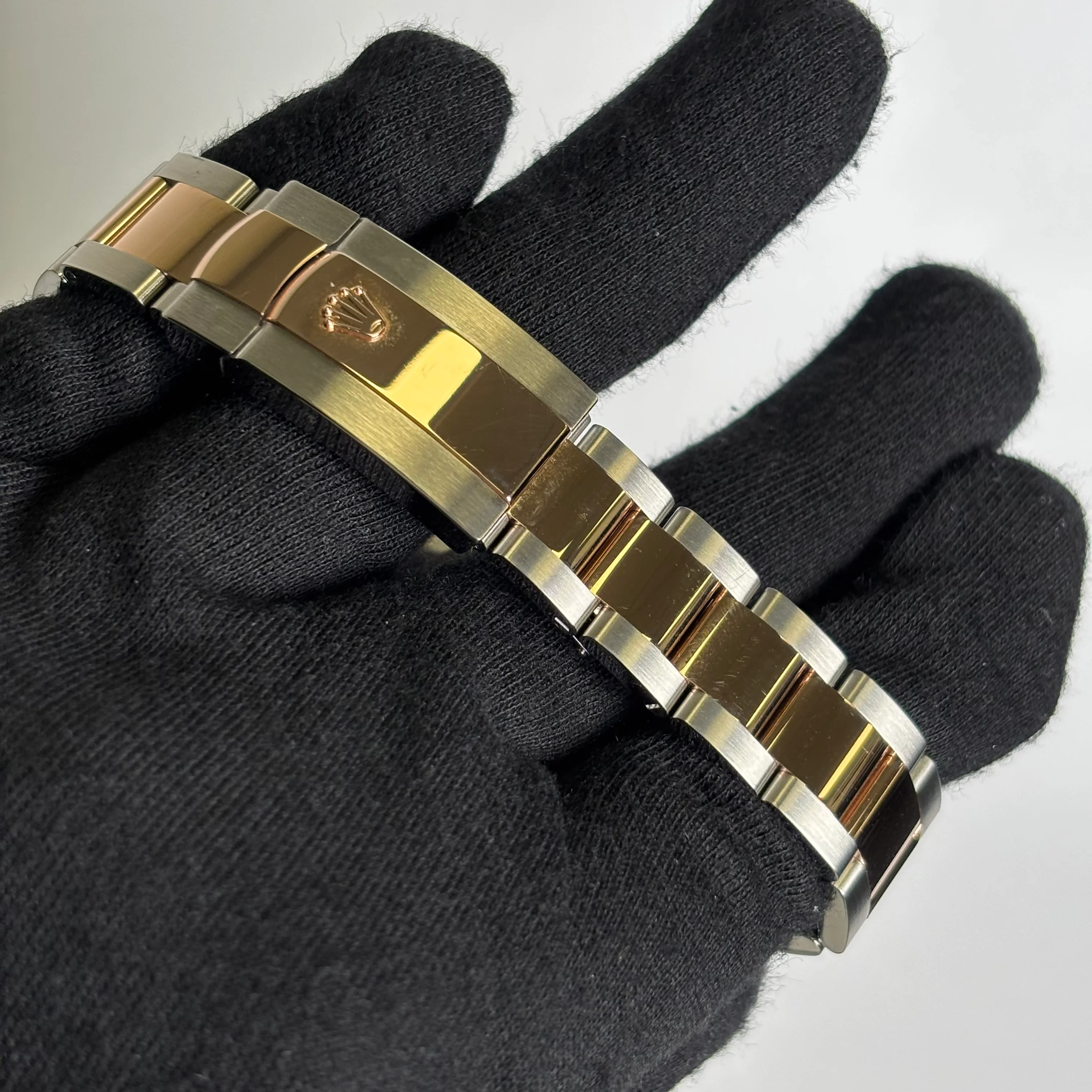 Rolex Datejust 41mm Chocolate Dial Watch Ref# 126331 - Image 4