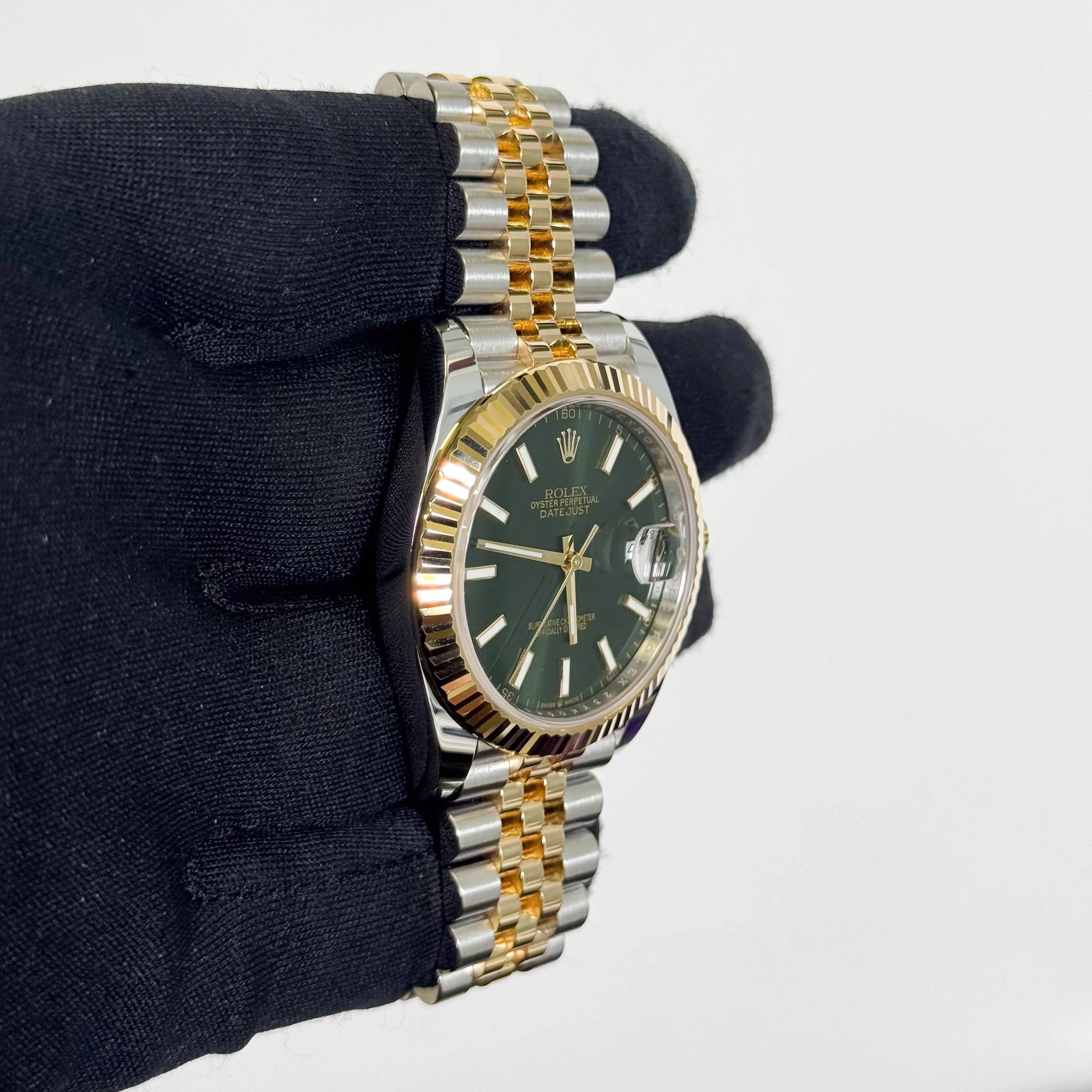 Rolex Datejust 41mm Custom Green Dial Watch Ref# 126333 - Image 3