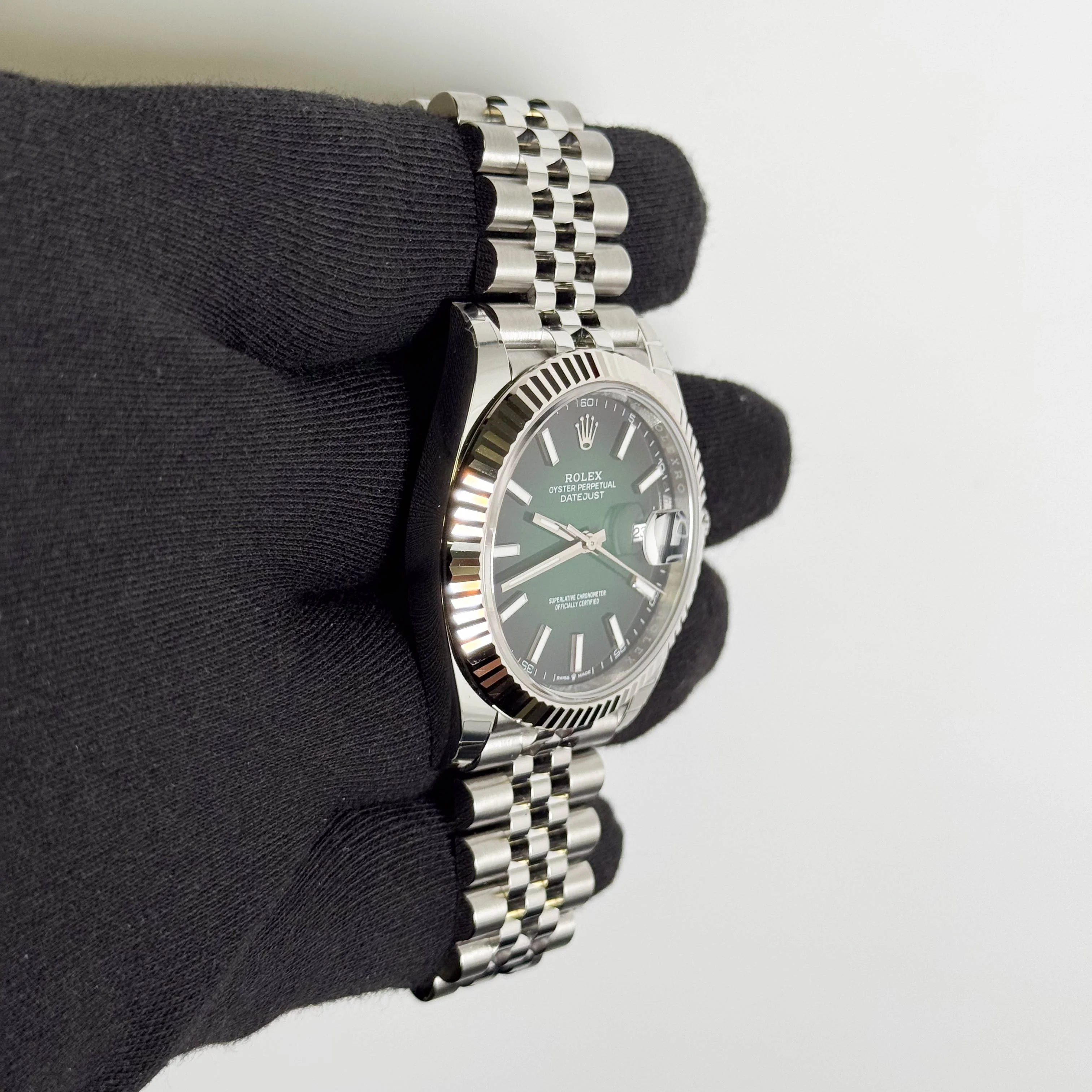 Rolex Datejust 41mm Green Ombre Dial Watch Ref# 126334 - Image 3
